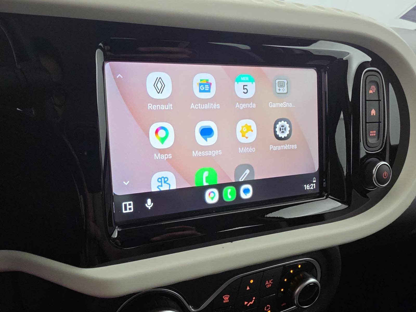 Vente en ligne Renault Twingo Electrique Twingo III E-Tech au prix de 10 880 €