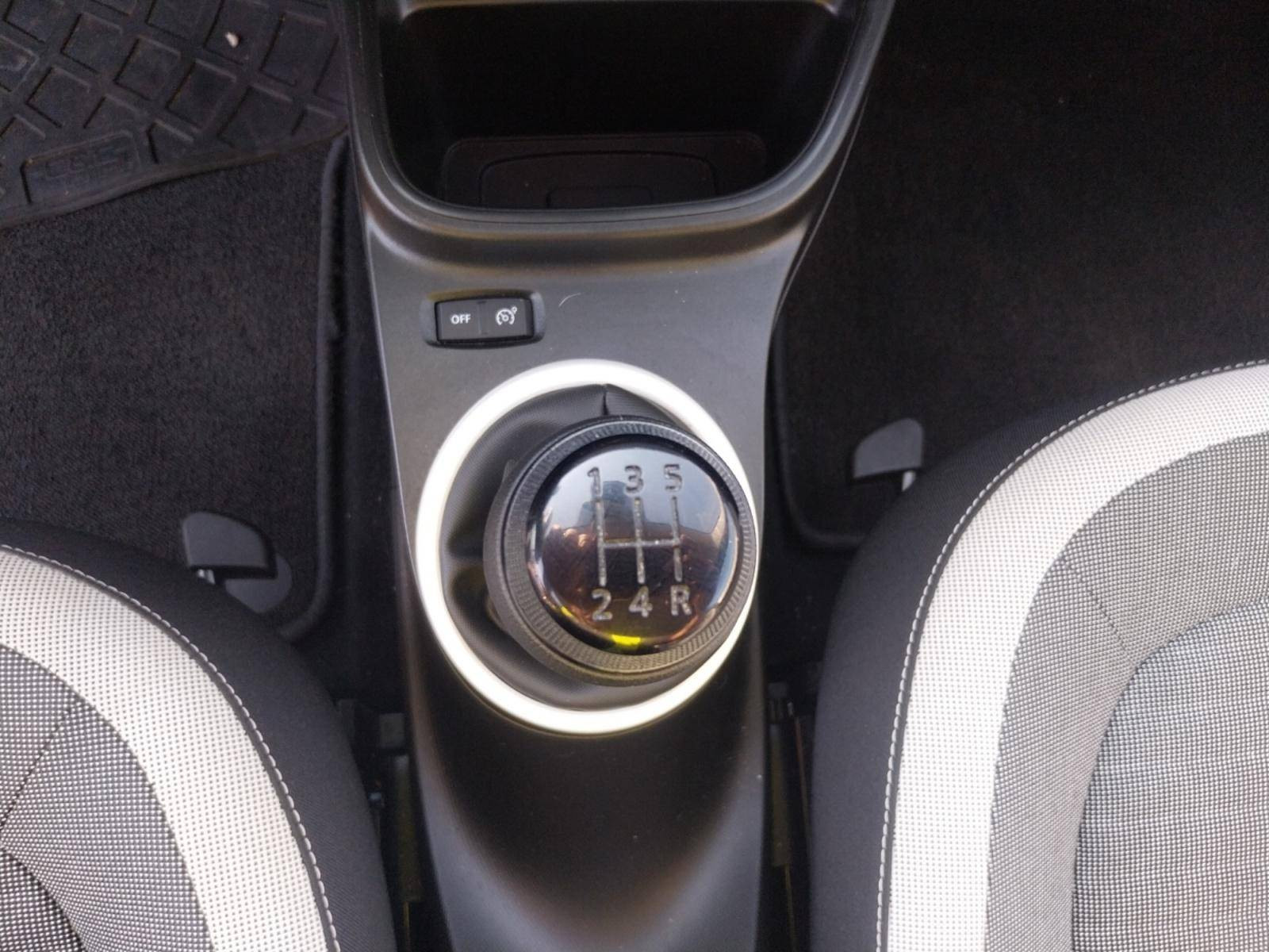 Vente en ligne Renault Twingo 3  SCe 65 au prix de 12 990 €