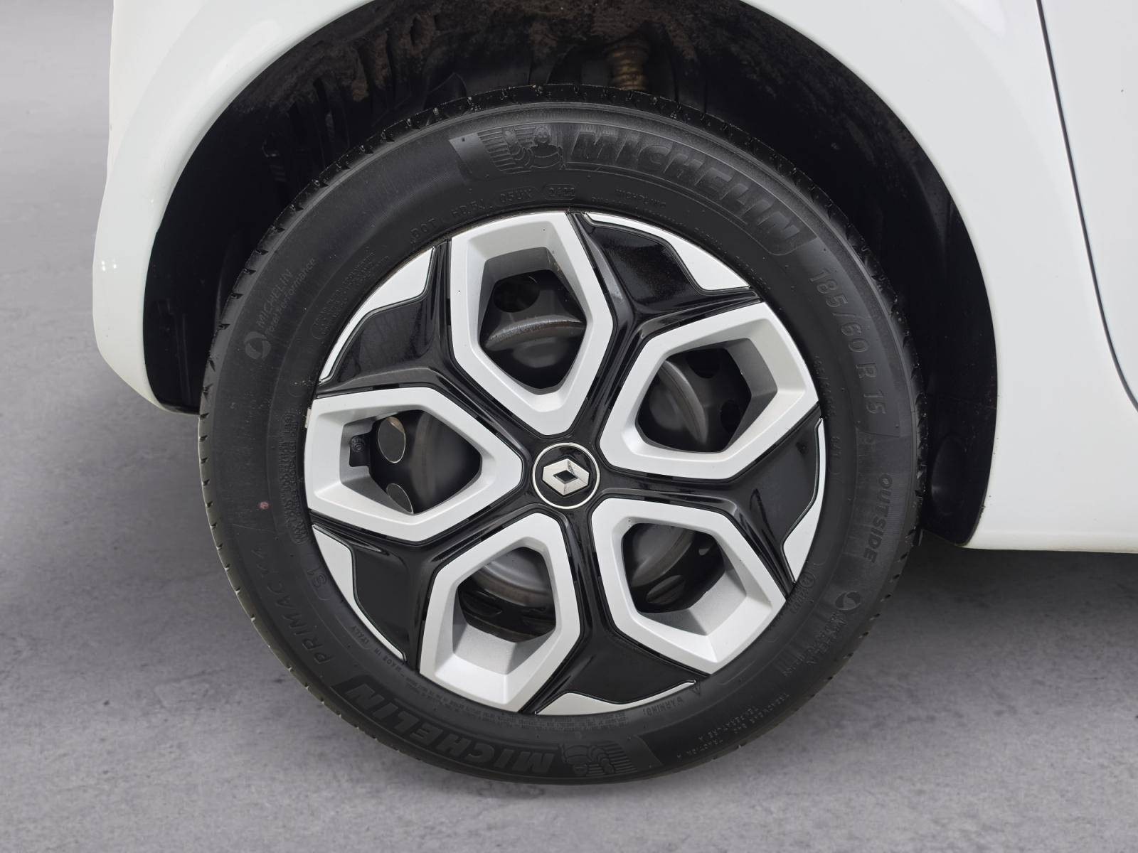 Vente en ligne Renault Twingo 3  SCe 65 au prix de 11 990 €
