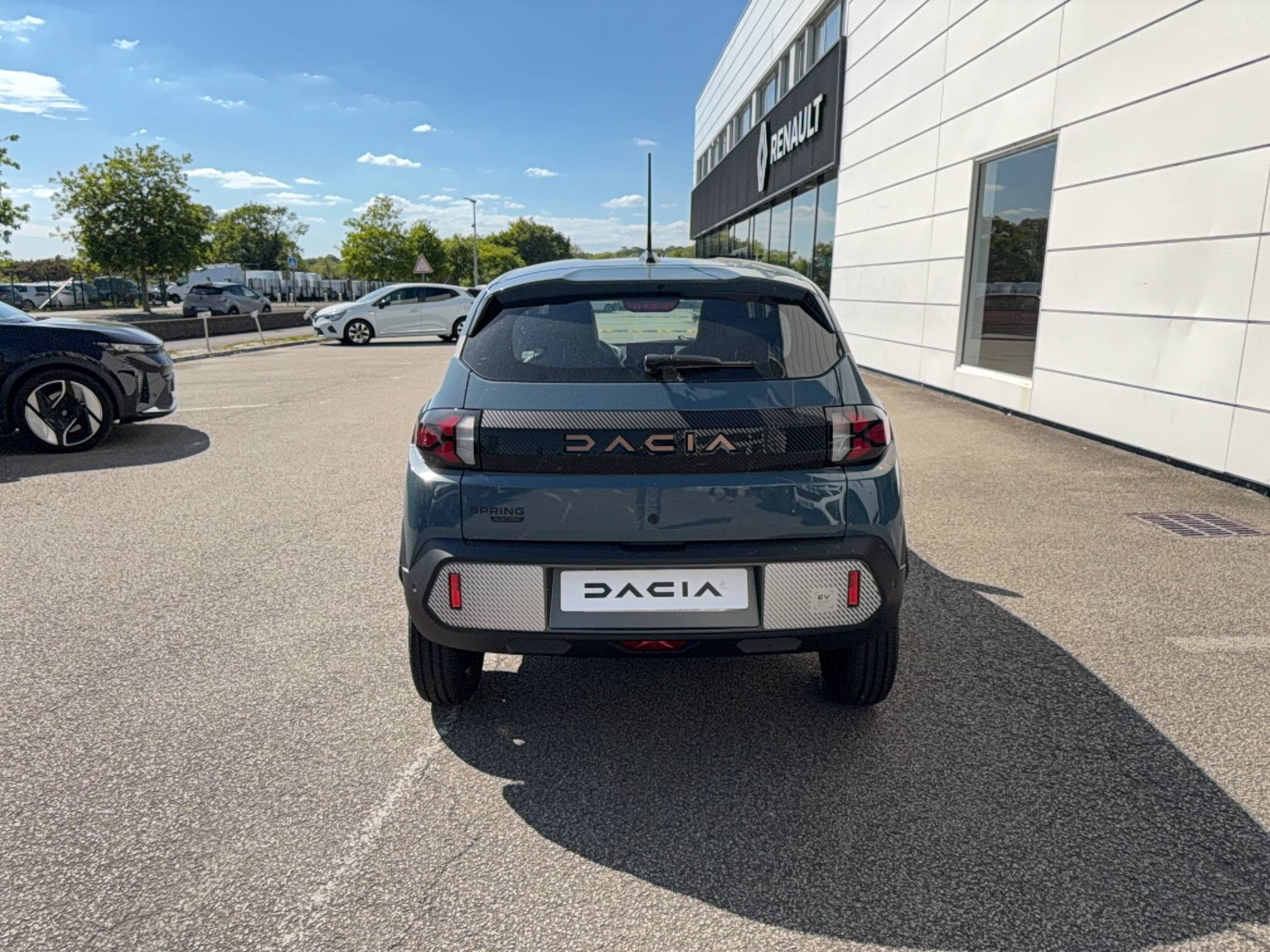 Vente en ligne Dacia Spring  electric 100 au prix de 19 990 €