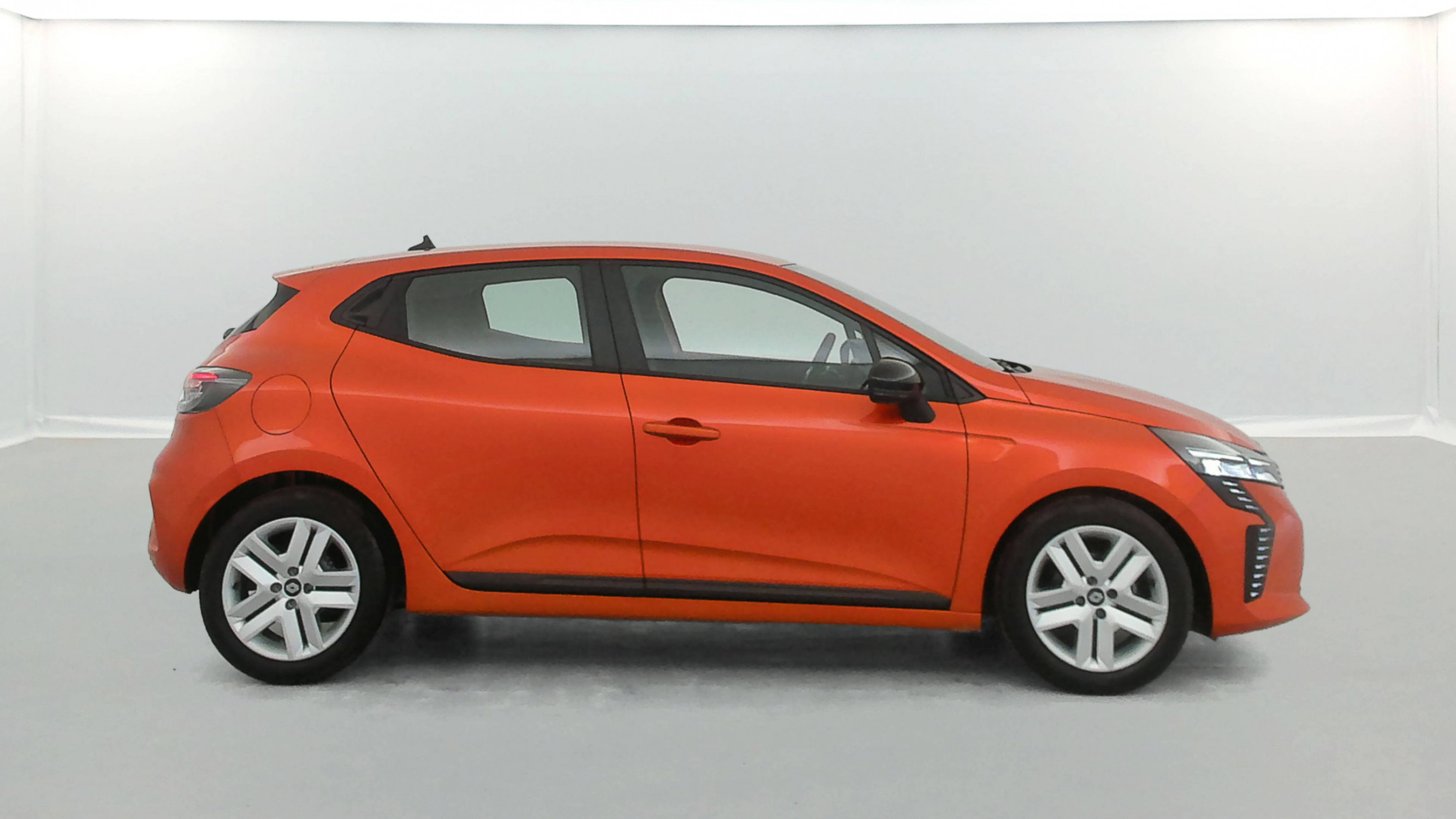 Vente en ligne Renault Clio 5 Clio TCe 90 ch GSR2 au prix de 16 300 €