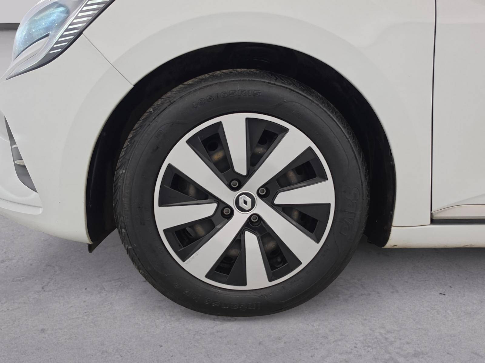 Vente en ligne Renault Clio 5 Clio TCe 90 au prix de 13 750 €