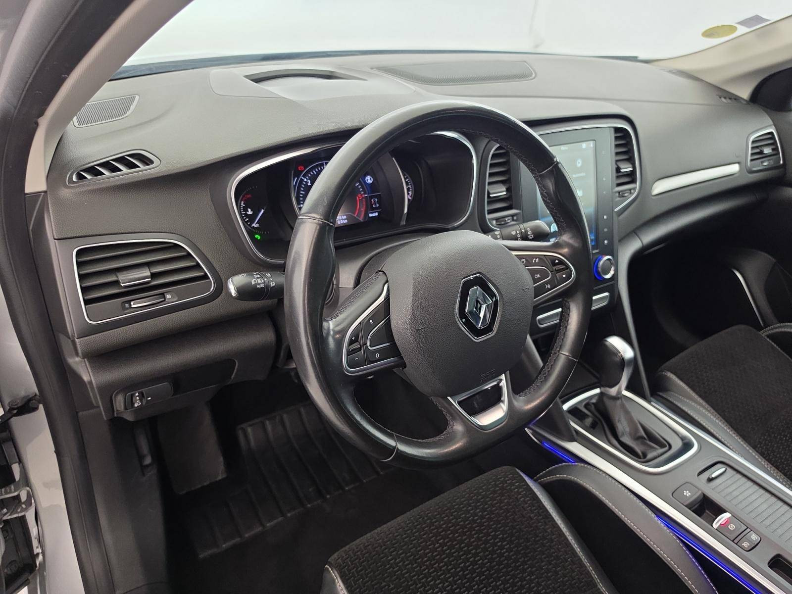 Vente en ligne Renault Megane 4 Mégane IV Berline Blue dCi 115 EDC au prix de 14 990 €