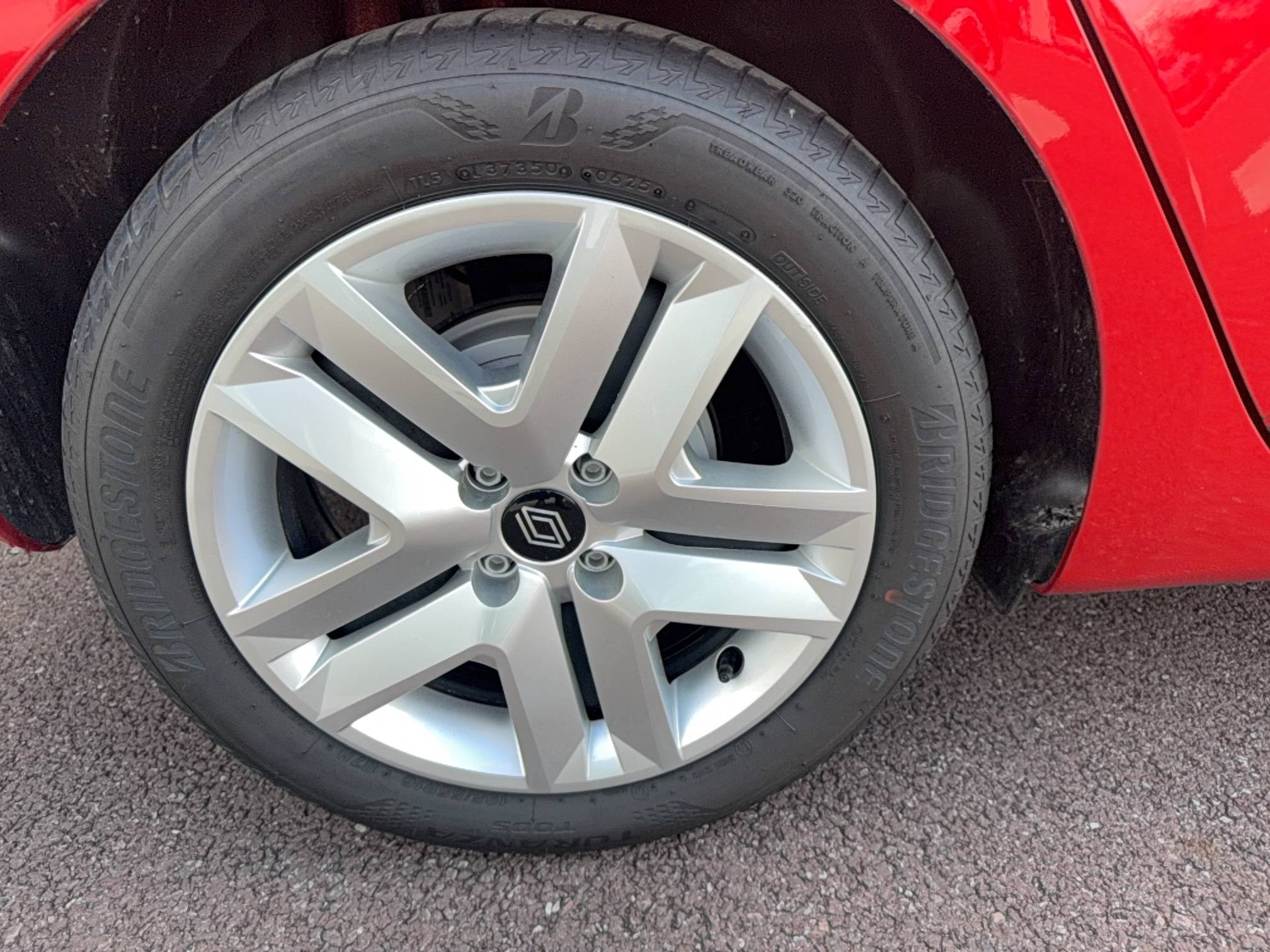 Vente en ligne Renault Clio 5 Clio E-Tech full hybrid 145 ch GSR2 au prix de 19 260 €