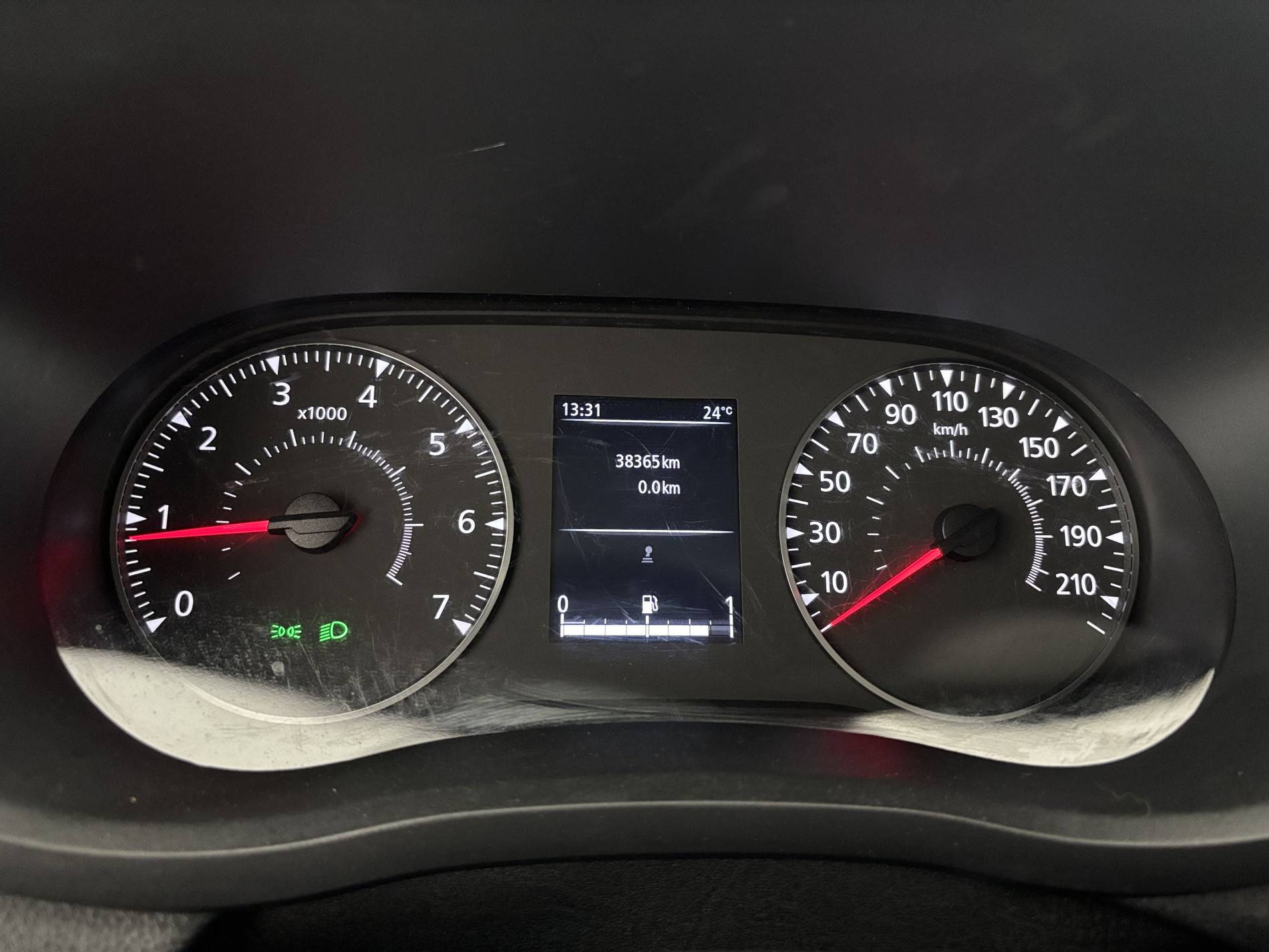 Vente en ligne Renault Master Fourgon MASTER FGN TRAC F3500 L2H2 BLUE DCI 135 au prix de 21 990 €