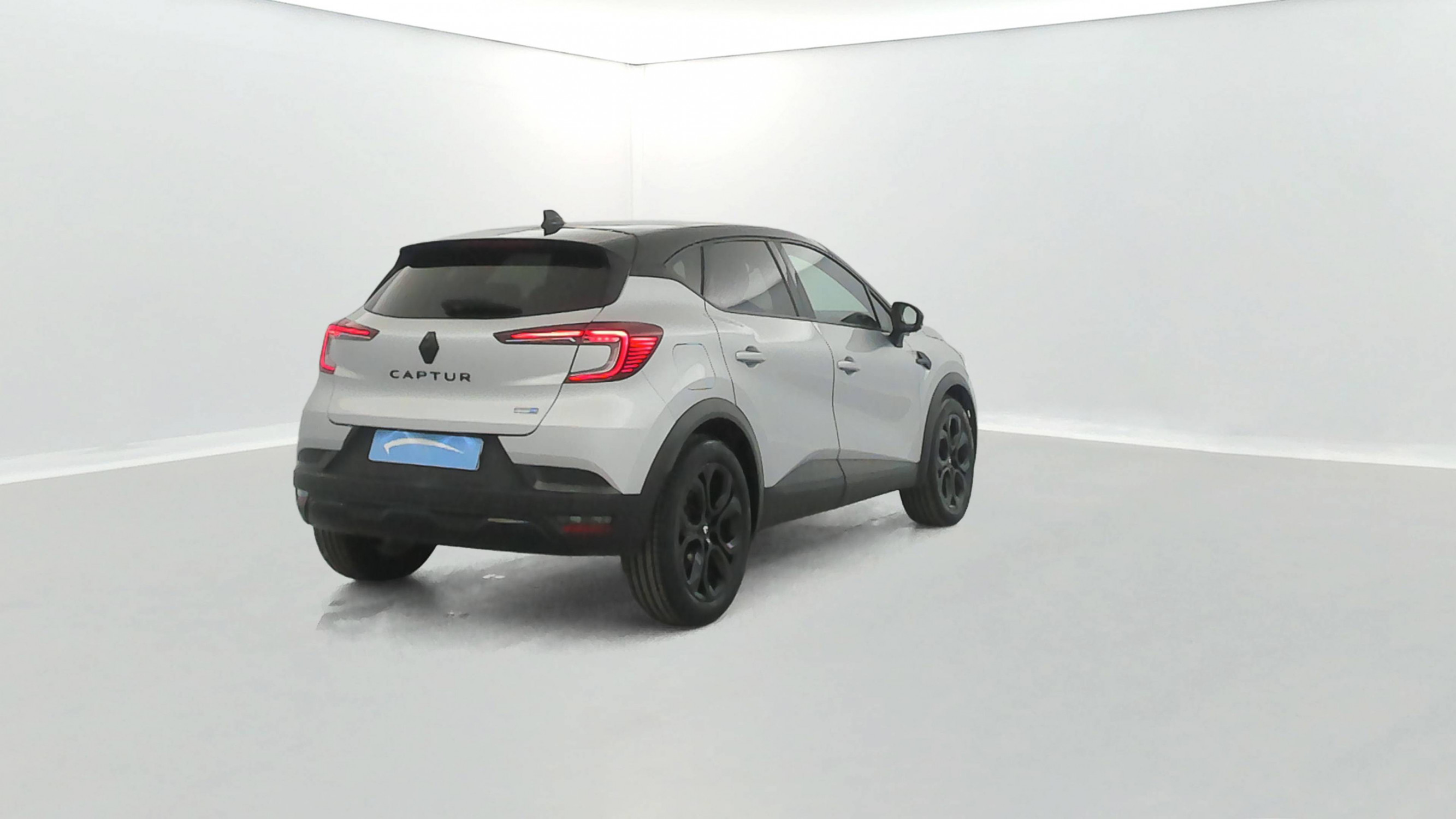 Vente en ligne Renault Captur  E-Tech 145 au prix de 19 990 €