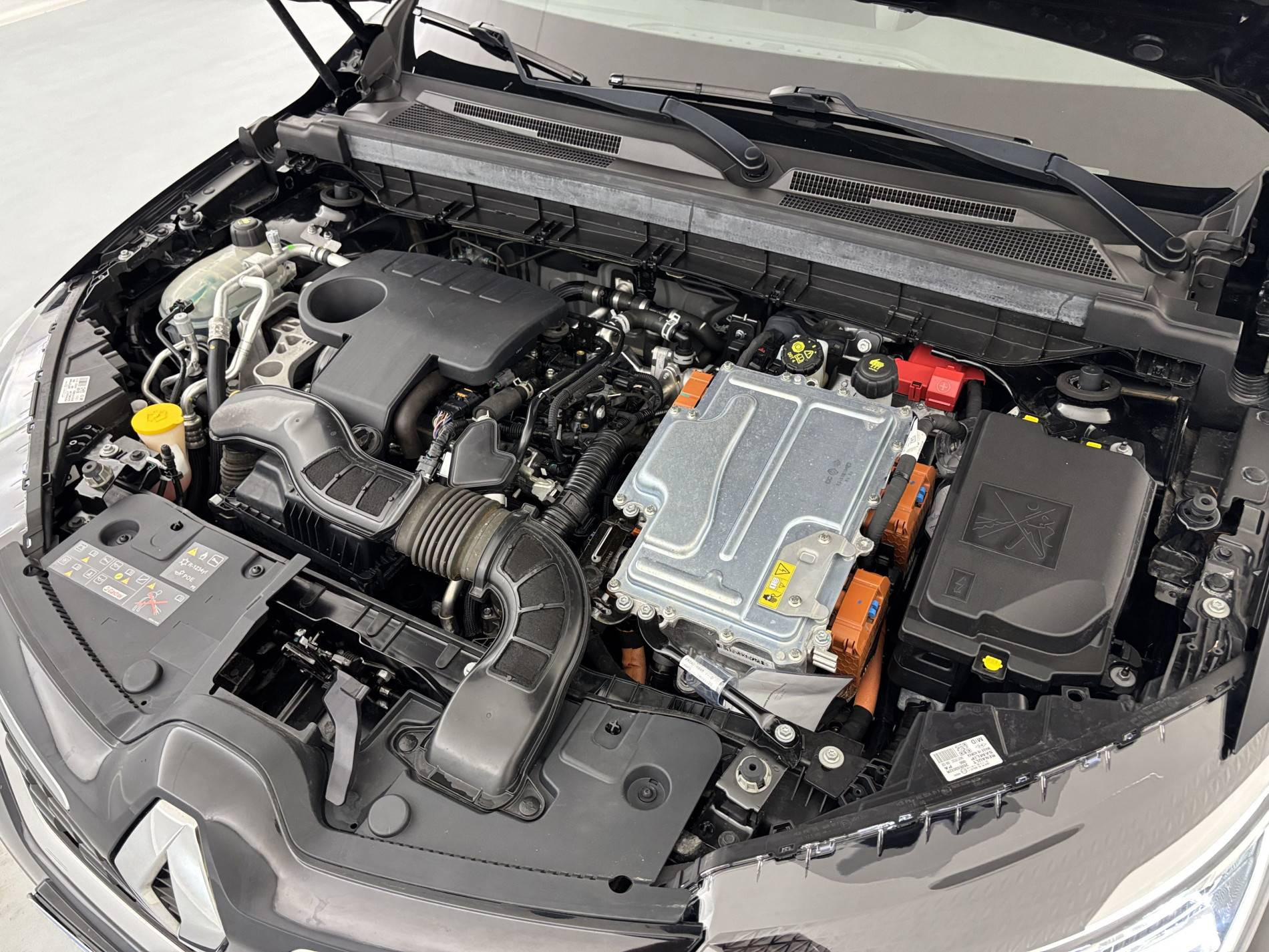 Vente en ligne Renault Arkana  E-Tech 145 - 21B au prix de 21 490 €
