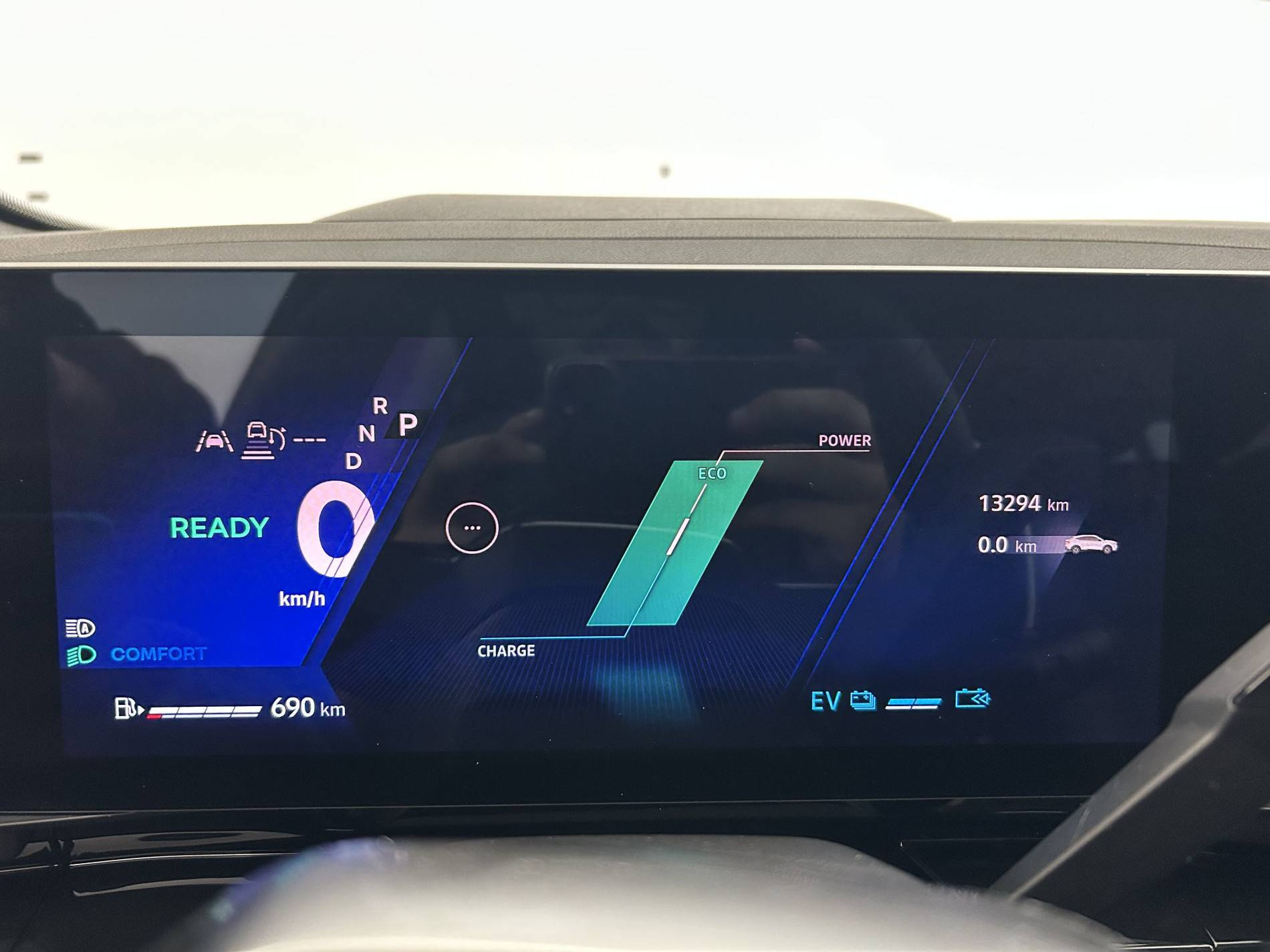 Vente en ligne Renault Rafale  E-Tech full hybrid 200 ch au prix de 40 490 €