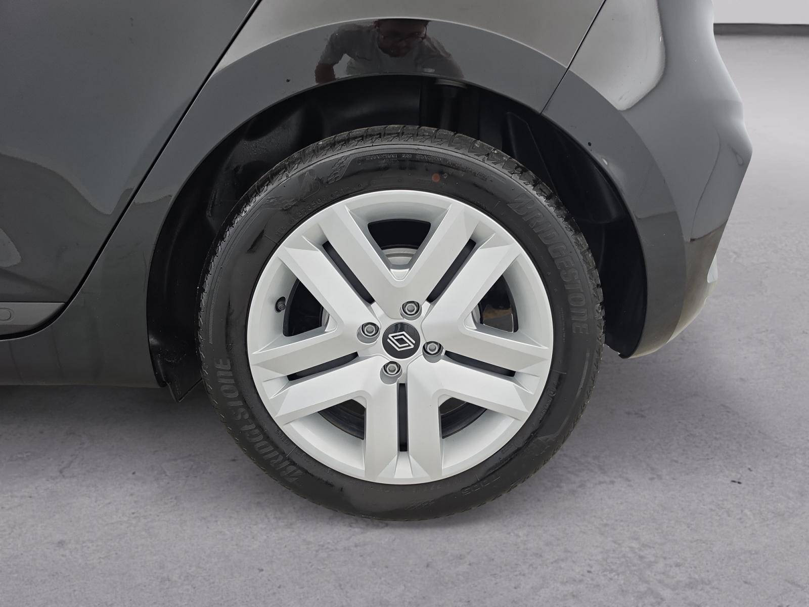 Vente en ligne Renault Clio 5 Clio E-Tech full hybrid 145 ch GSR2 au prix de 16 900 €