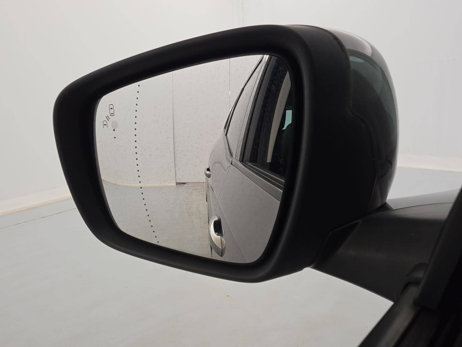 Vente en ligne Renault Grand Scenic 4 Grand Scenic Blue dCi 150 EDC au prix de 16 490 €