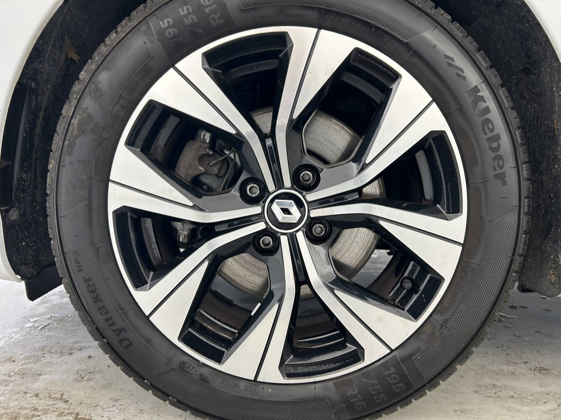 Vente en ligne Renault Clio 5 Clio Blue dCi 100 - 21N au prix de 14 990 €