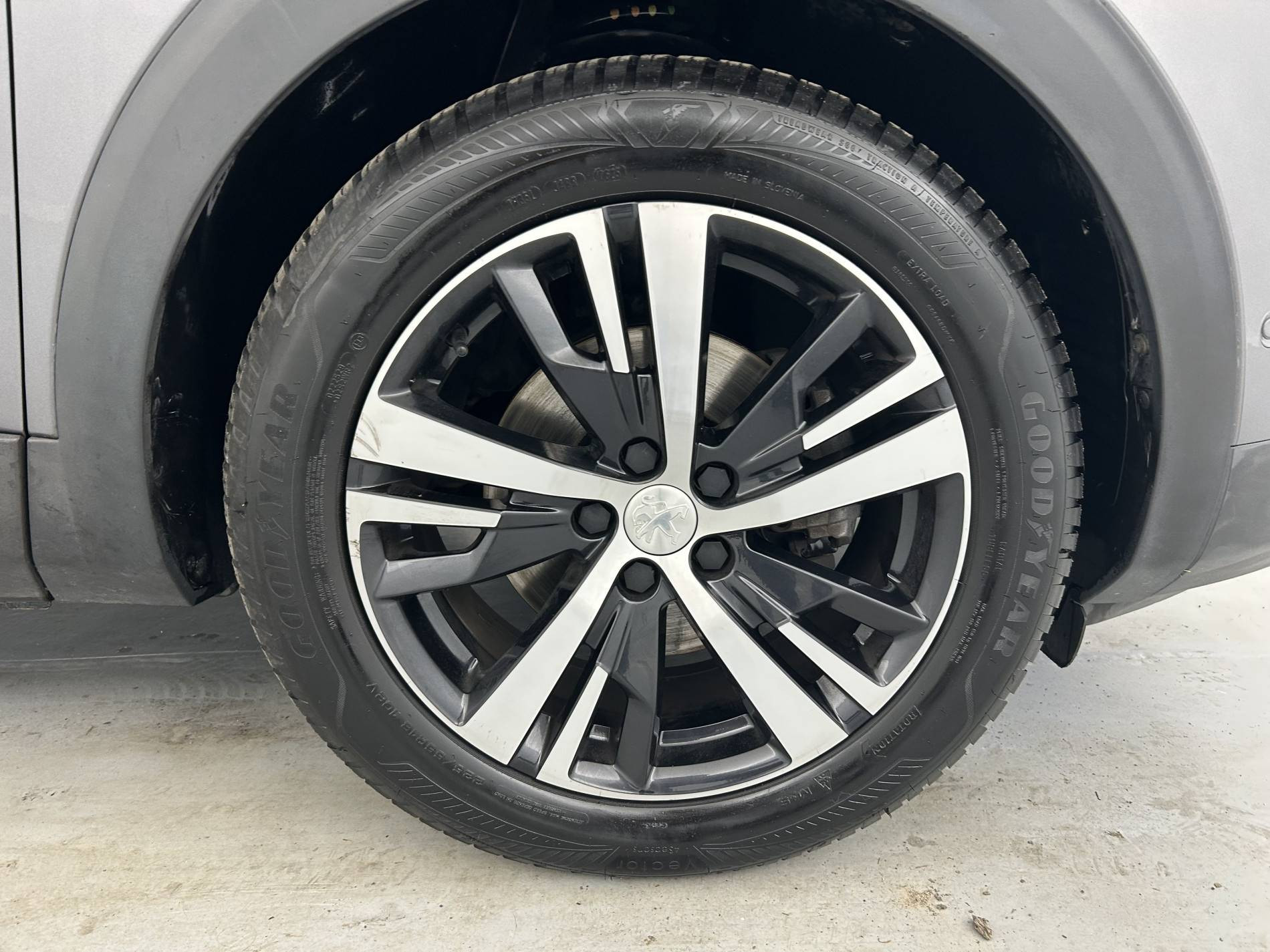 Vente en ligne Peugeot 5008  1.5 BlueHDi 130ch S&S BVM6 au prix de 17 500 €
