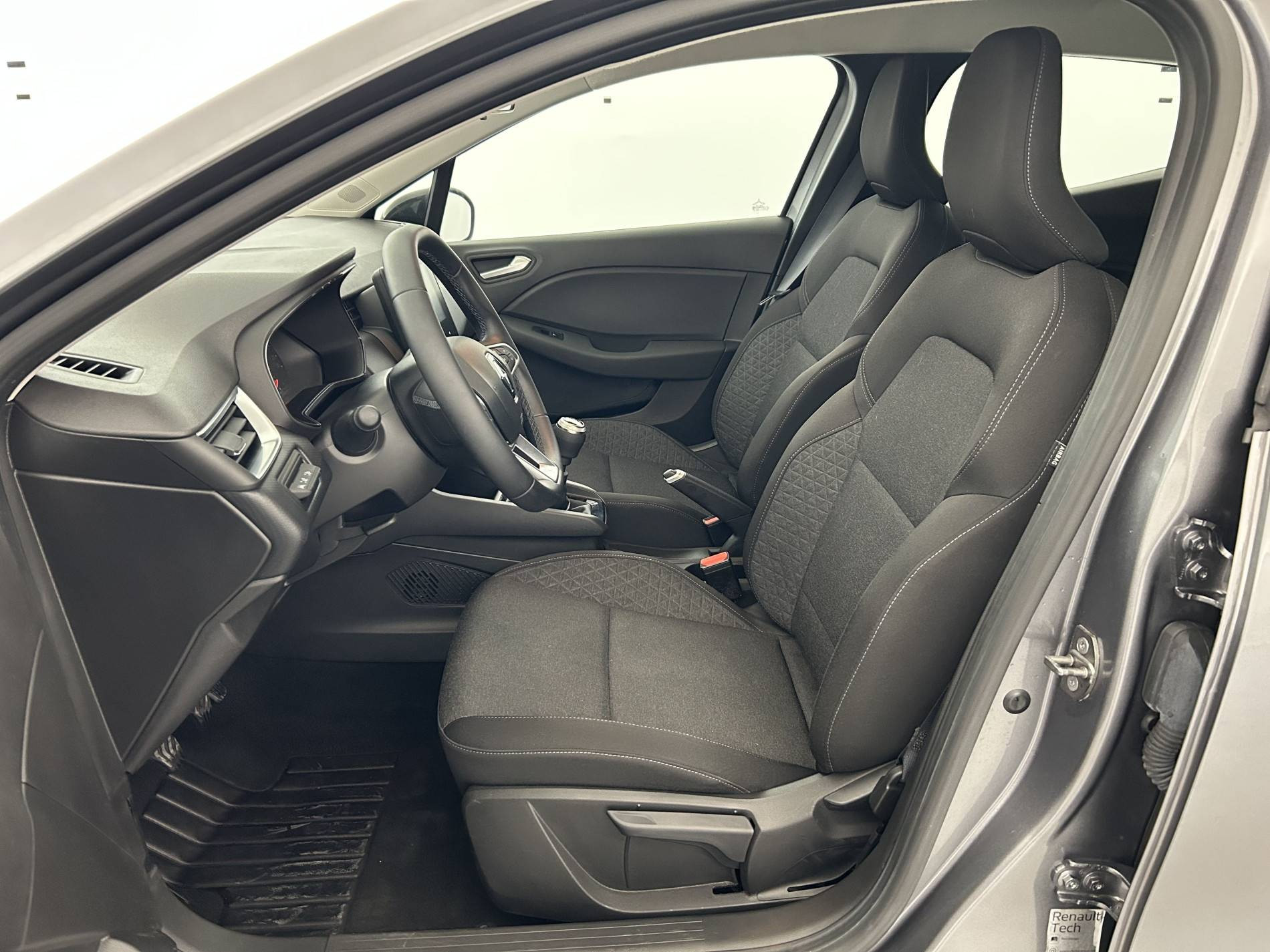 Vente en ligne Renault Clio 5 Clio TCe 90 au prix de 13 990 €