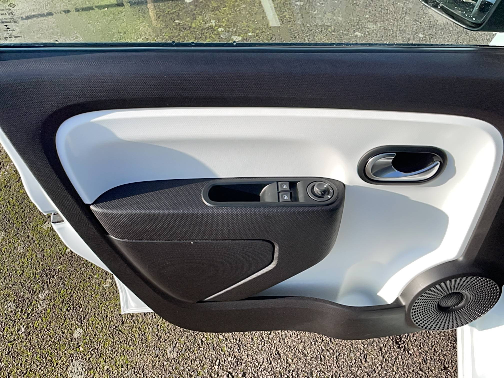 Vente en ligne Renault Twingo Electrique Twingo III E-Tech au prix de 11 490 €