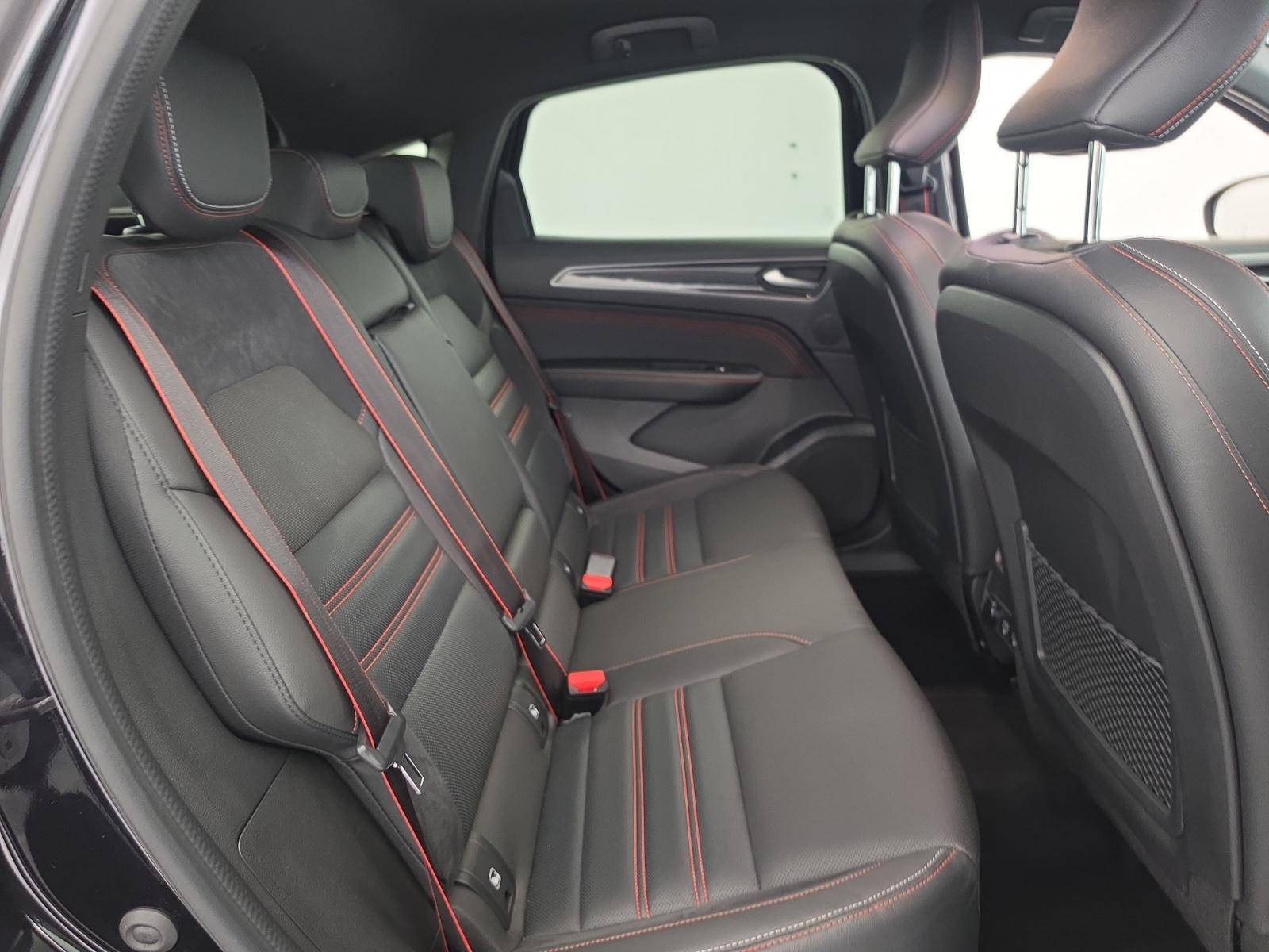 Vente en ligne Renault Arkana  E-Tech hybride 145 au prix de 21 990 €