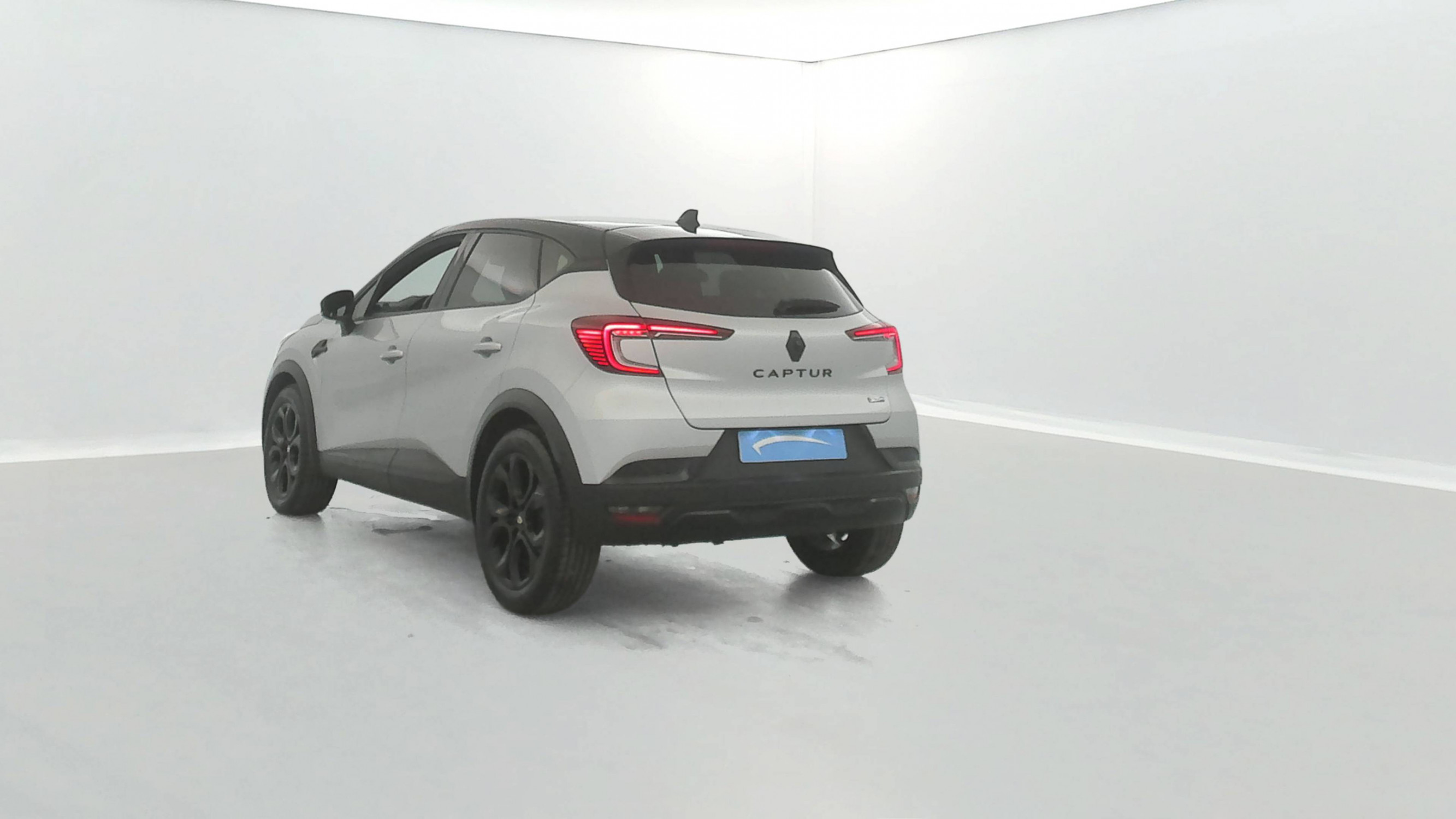 Vente en ligne Renault Captur  E-Tech 145 au prix de 18 490 €