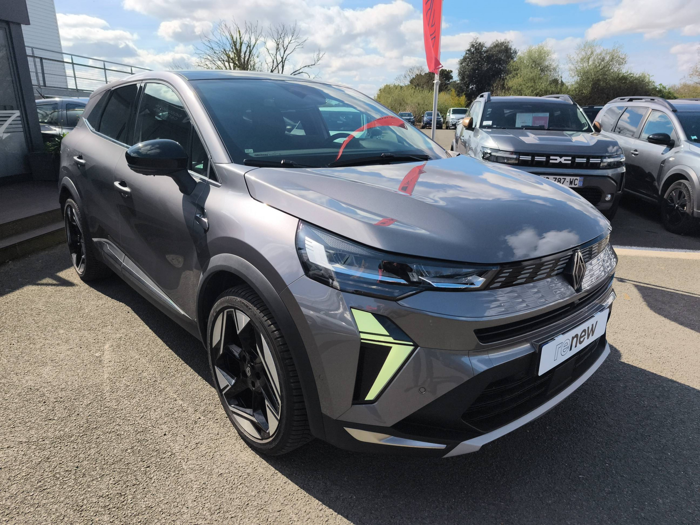 Vente en ligne Renault Symbioz  E-Tech full hybrid 160 ch au prix de 32 490 €
