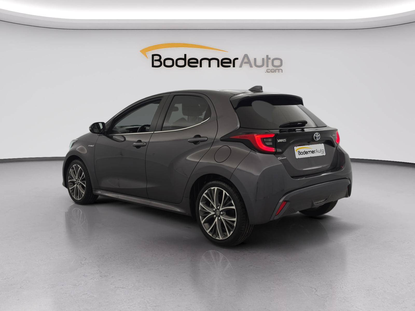 Vente en ligne Toyota Yaris Yaris Hybride 116h au prix de 15 490 €