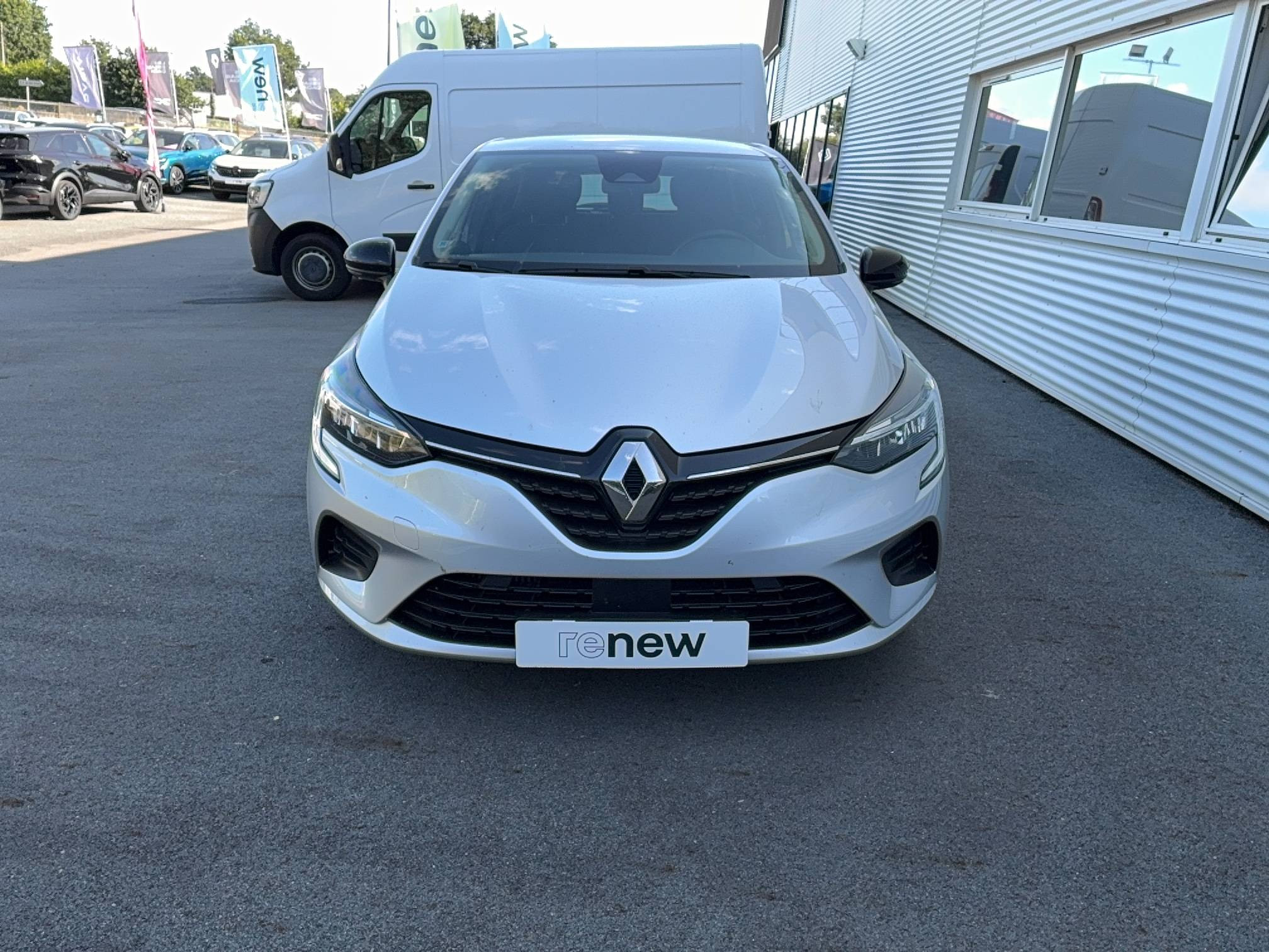 Vente en ligne Renault Clio 5 Clio TCe 90 au prix de 14 590 €