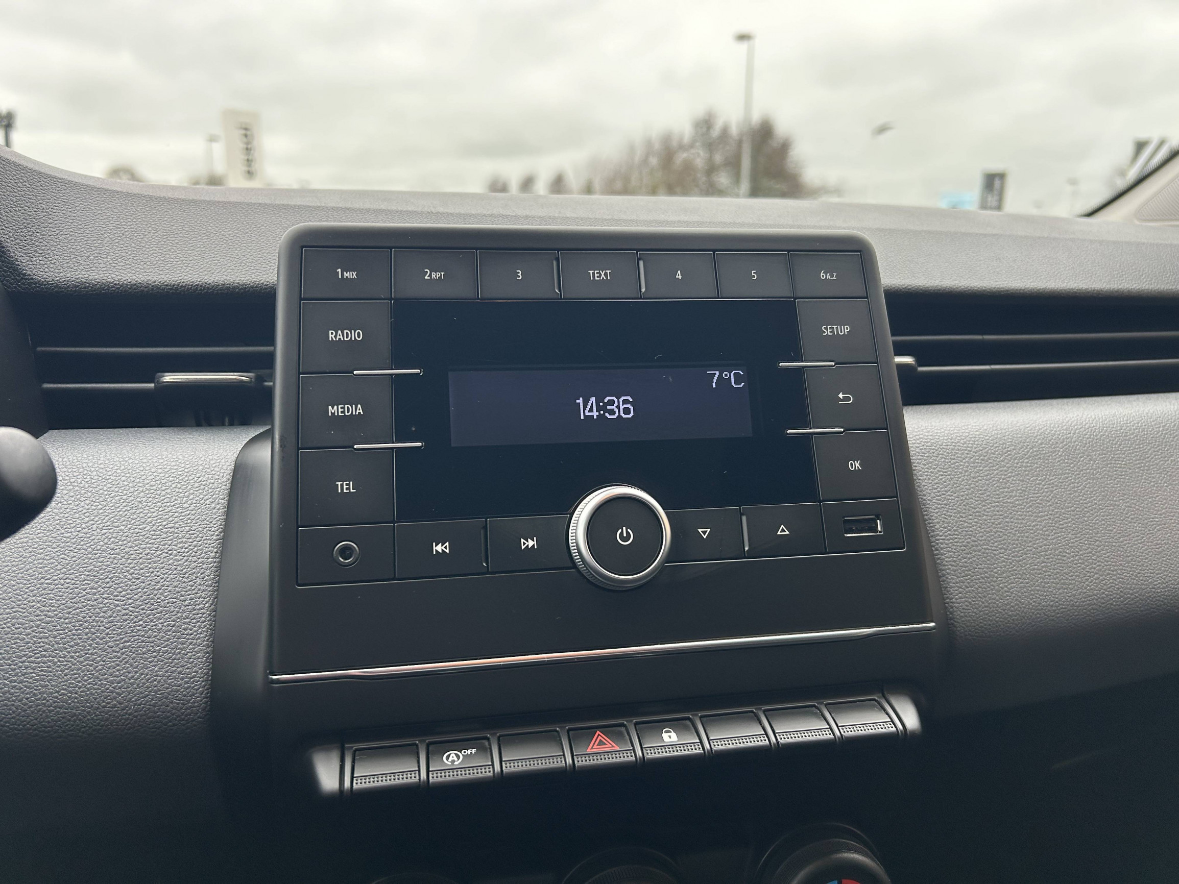 Vente en ligne Renault Clio 5 Clio SCe 65 au prix de 13 190 €