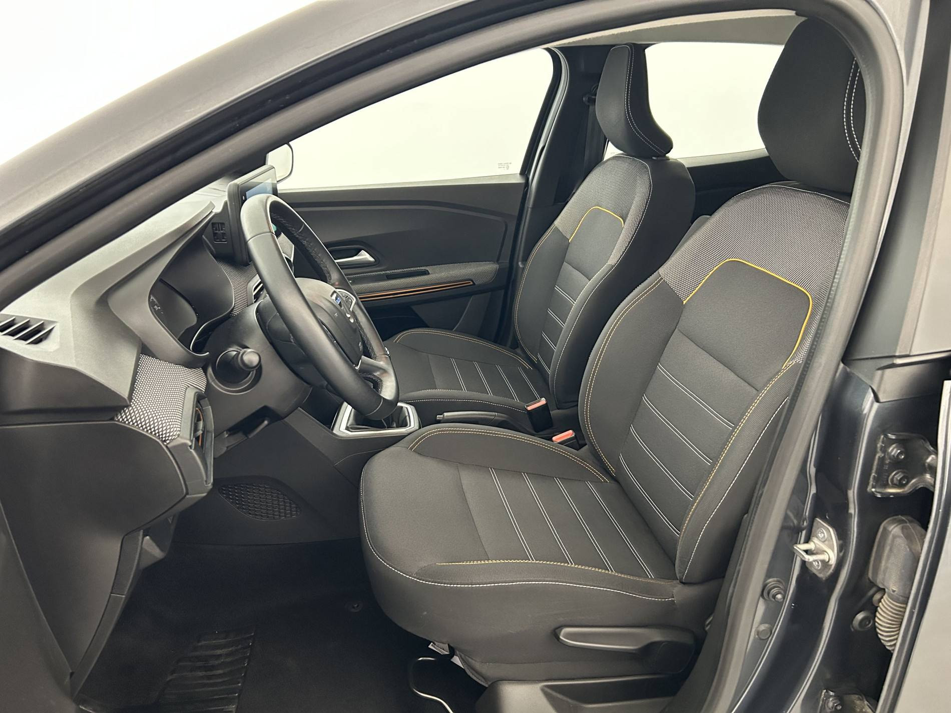 Vente en ligne Dacia Sandero  ECO-G 100 - 22 au prix de 11 390 €