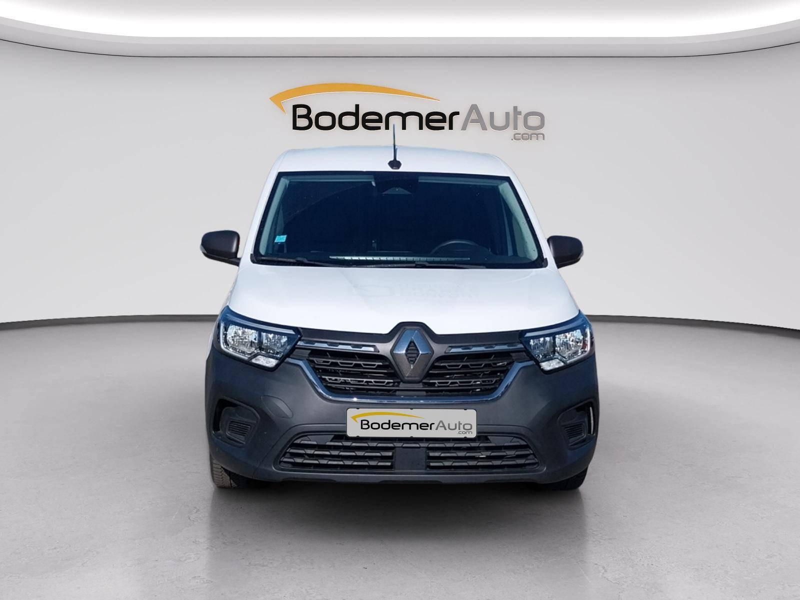 Vente en ligne Renault Kangoo Van  BLUE DCI 95 EDC au prix de 17 991 €