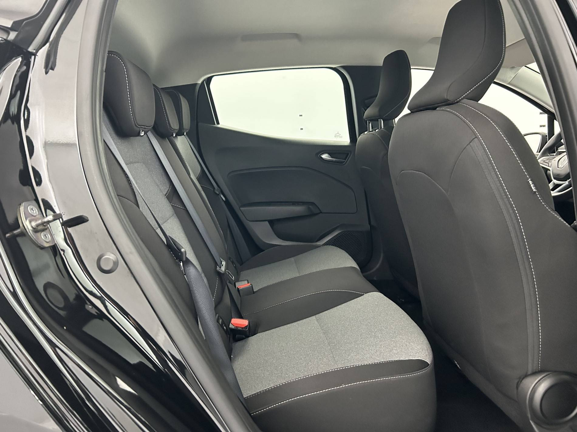 Vente en ligne Renault Clio 5 Clio TCe 90 au prix de 14 590 €