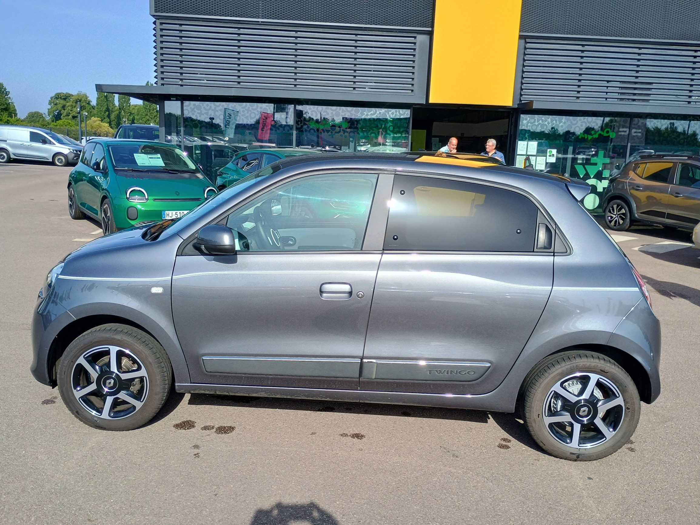 Vente en ligne Renault Twingo 3  0.9 TCe 90 Energy E6C au prix de 11 991 €