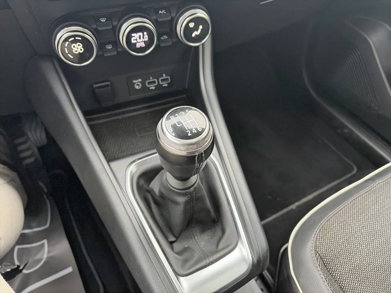 Vente en ligne Renault Captur  TCe 100 GPL au prix de 13 890 €