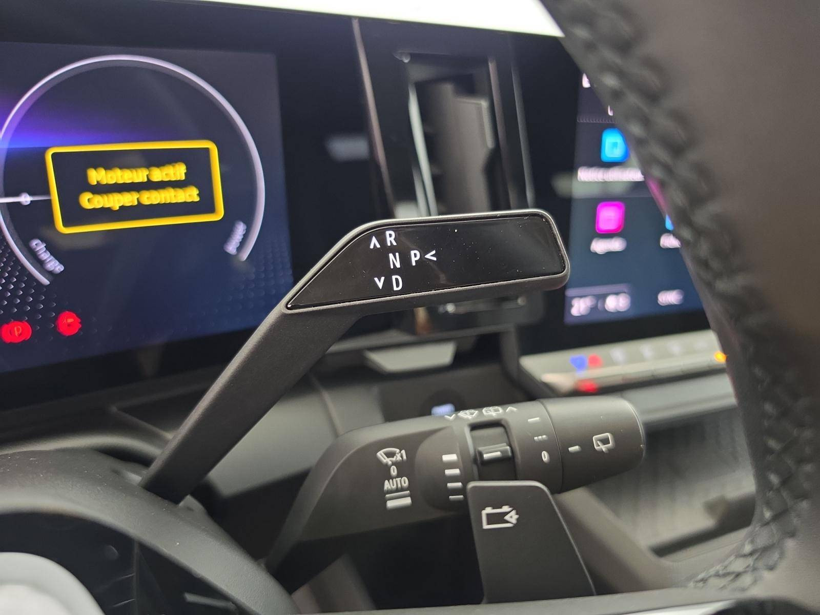 Vente en ligne Renault Megane E-Tech  EV40 130ch standard charge au prix de 18 991 €