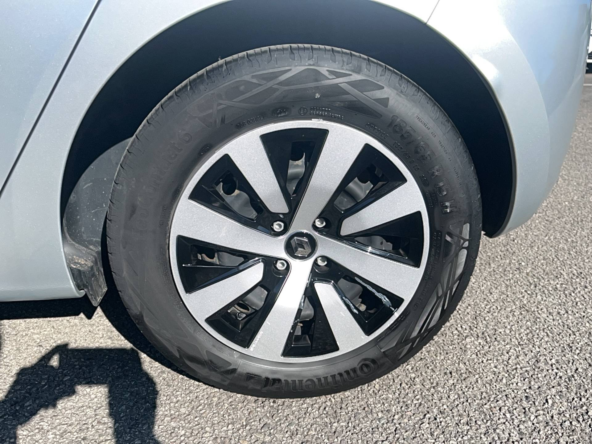 Vente en ligne Renault Clio 5 Clio TCe 90 au prix de 13 990 €