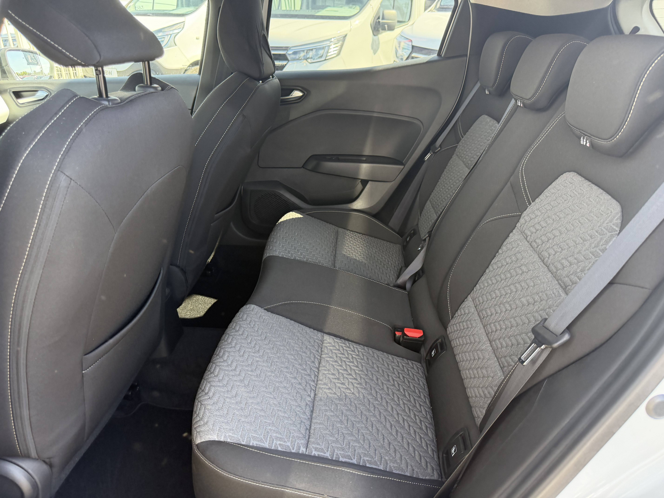 Vente en ligne Renault Clio 5 Clio SCe 65 au prix de 13 290 €