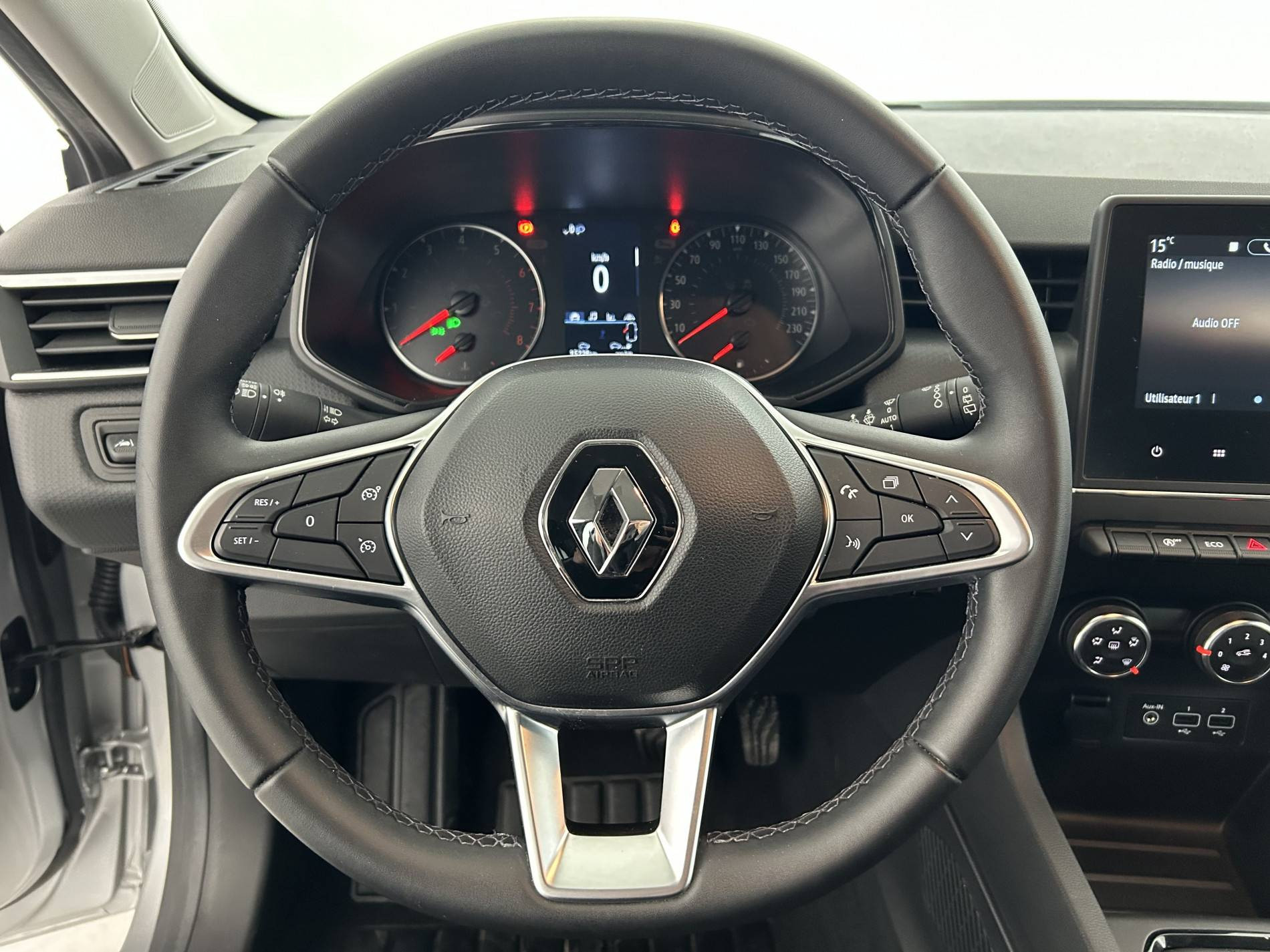 Vente en ligne Renault Clio 5 Clio TCe 90 au prix de 14 990 €