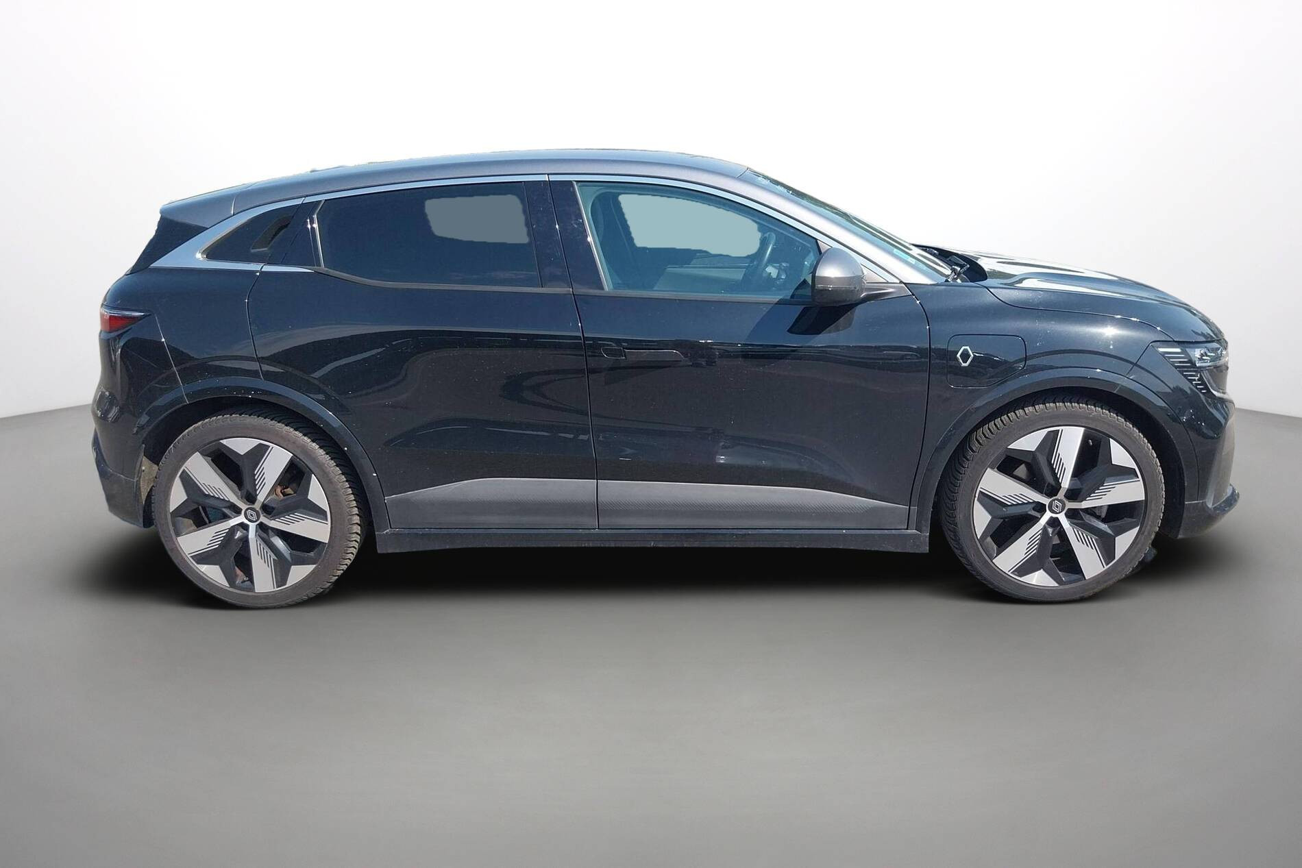 Vente en ligne Renault Megane E-Tech  EV60 220 ch super charge au prix de 24 990 €