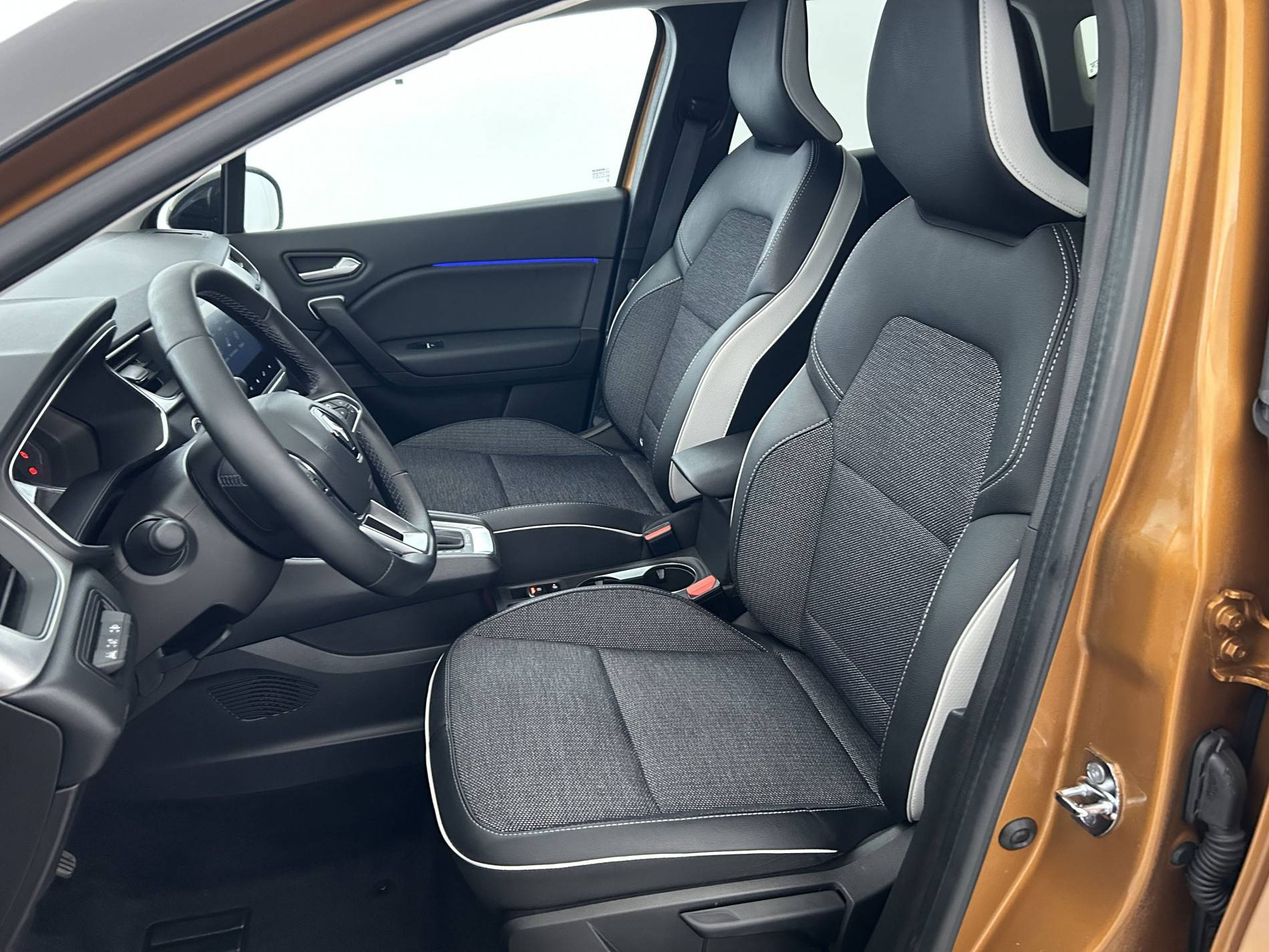 Vente en ligne Renault Captur  E-Tech 145 - 21 au prix de 18 490 €
