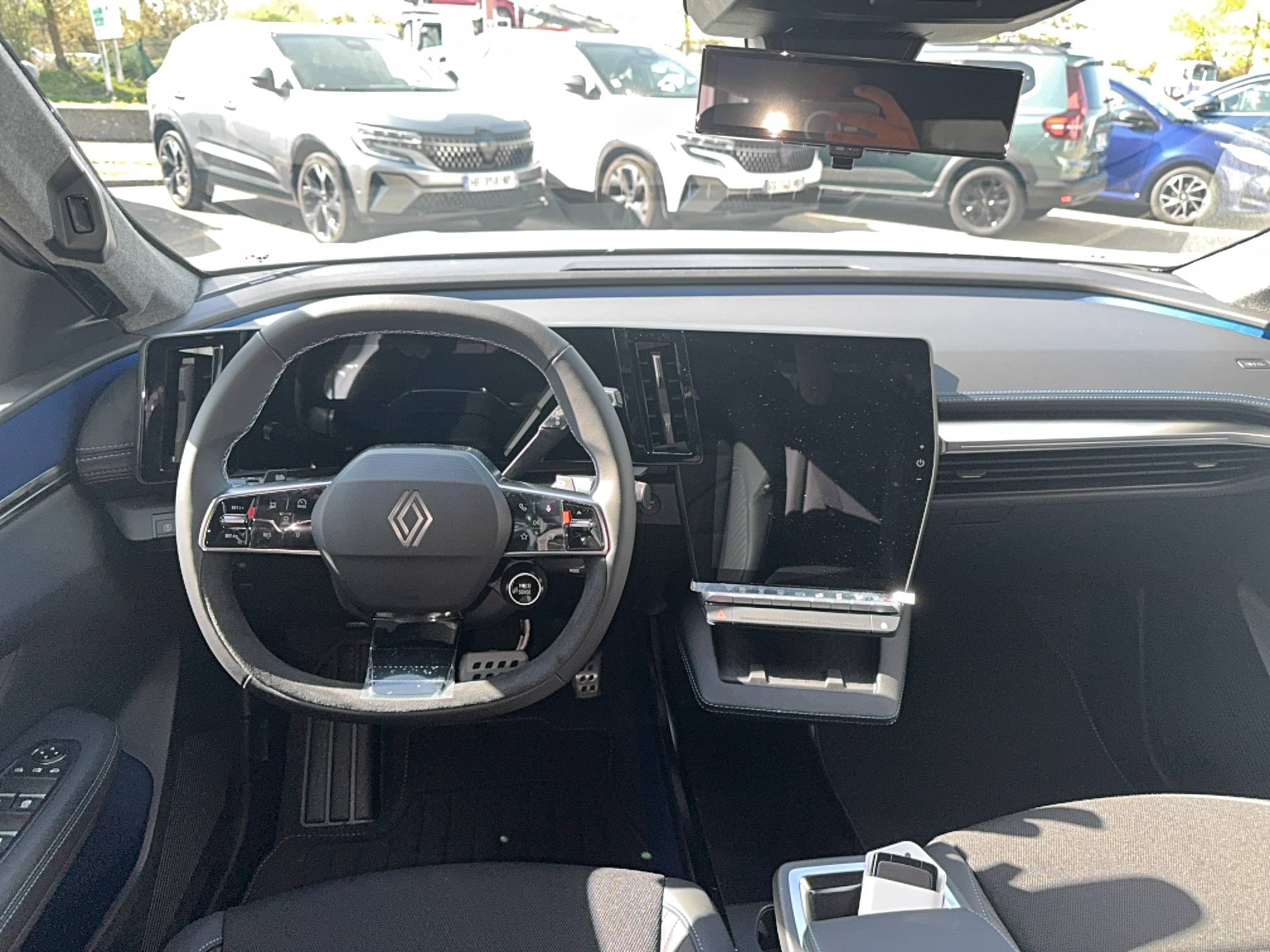 Vente en ligne Renault Scenic E-Tech  220 ch grande autonomie au prix de 47 990 €