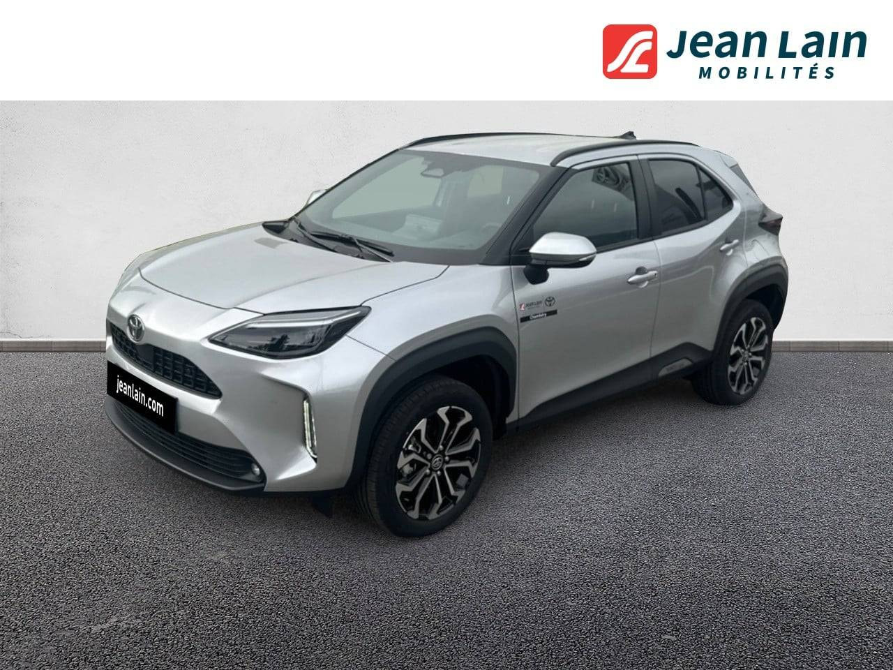 Vente en ligne TOYOTA YARIS CROSS HYBRIDE Yaris Cross Hybride 130h 2WD Design de 2026 au prix de 29 990 €