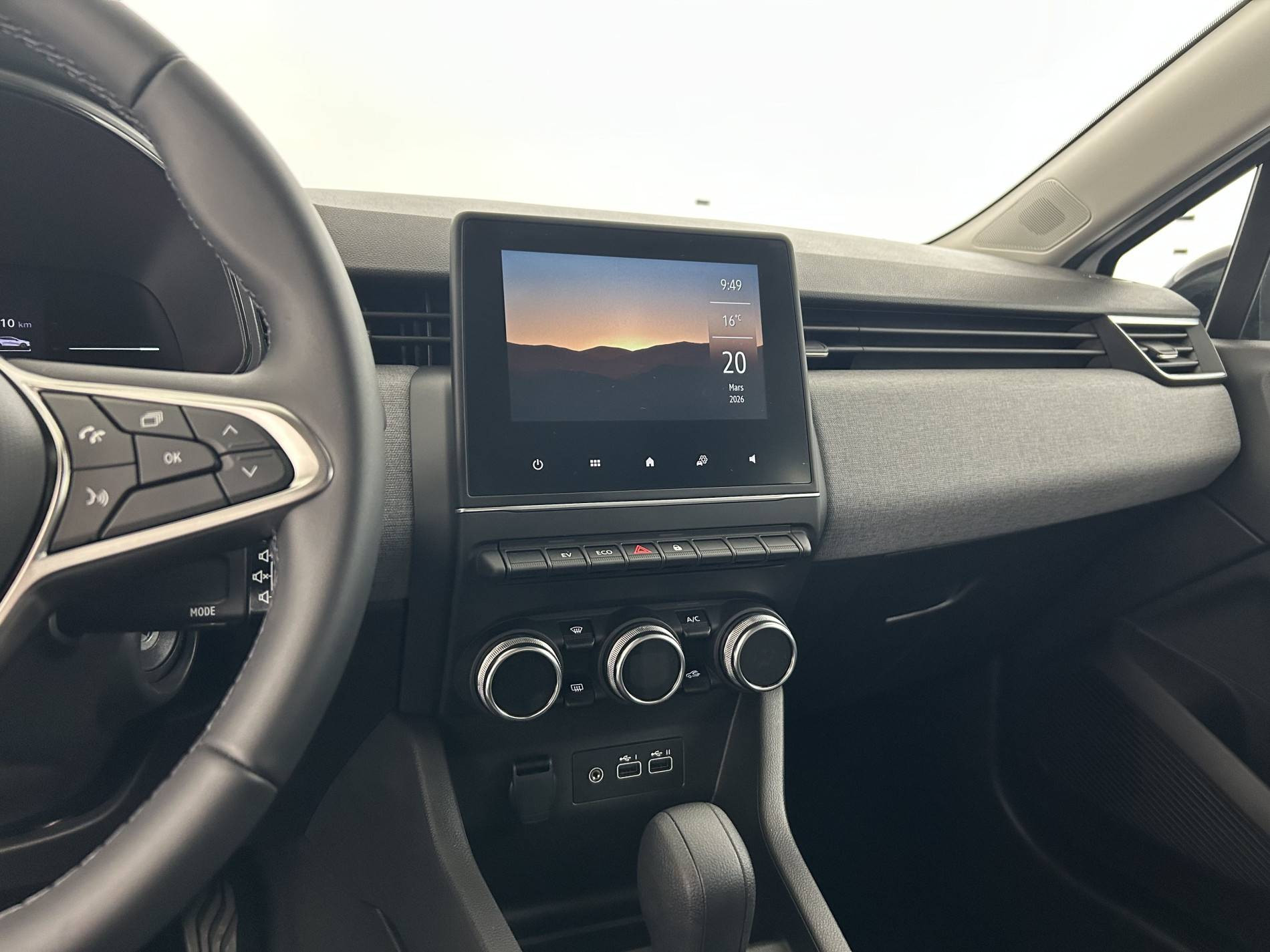 Vente en ligne Renault Clio 5 Clio E-Tech full hybrid 145 ch GSR2 au prix de 19 990 €