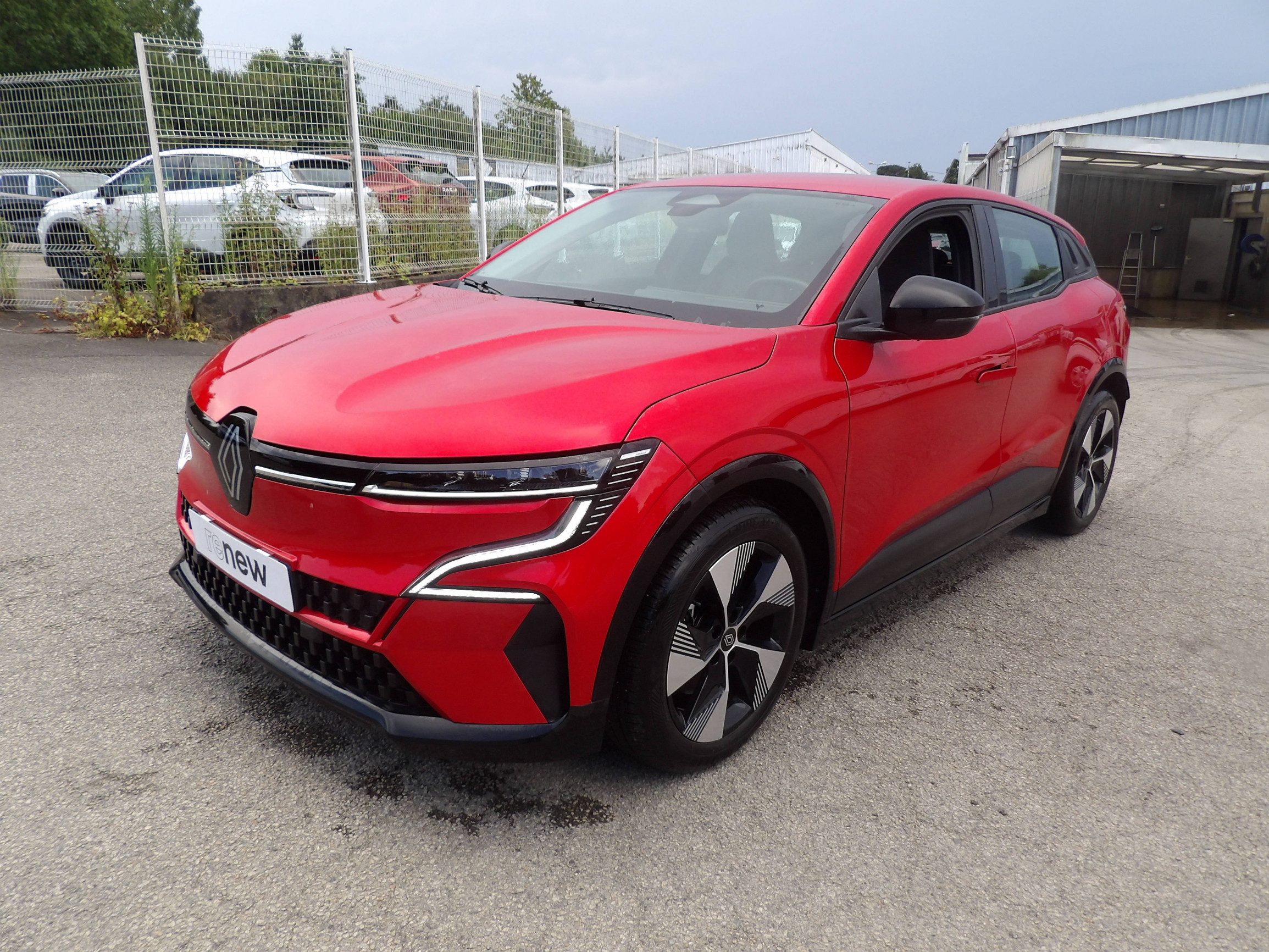 Vente en ligne Renault Megane E-Tech  EV60 220 ch super charge au prix de 25 999 €
