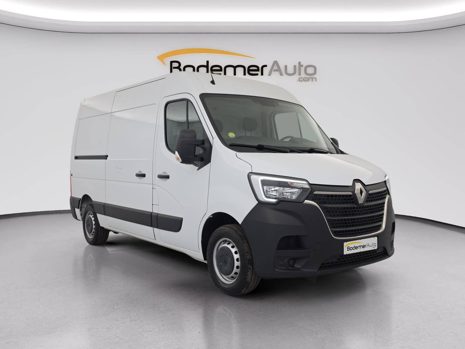Vente en ligne Renault Master Fourgon MASTER FGN TRAC F3500 L2H2 BLUE DCI 135 au prix de 25 990 €