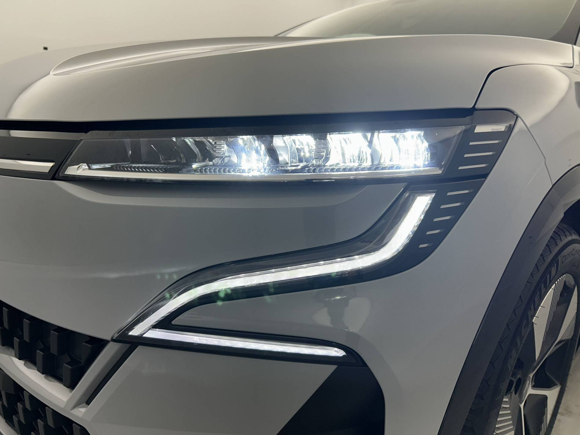 Vente en ligne Renault Megane E-Tech  EV60 220 ch super charge au prix de 18 990 €