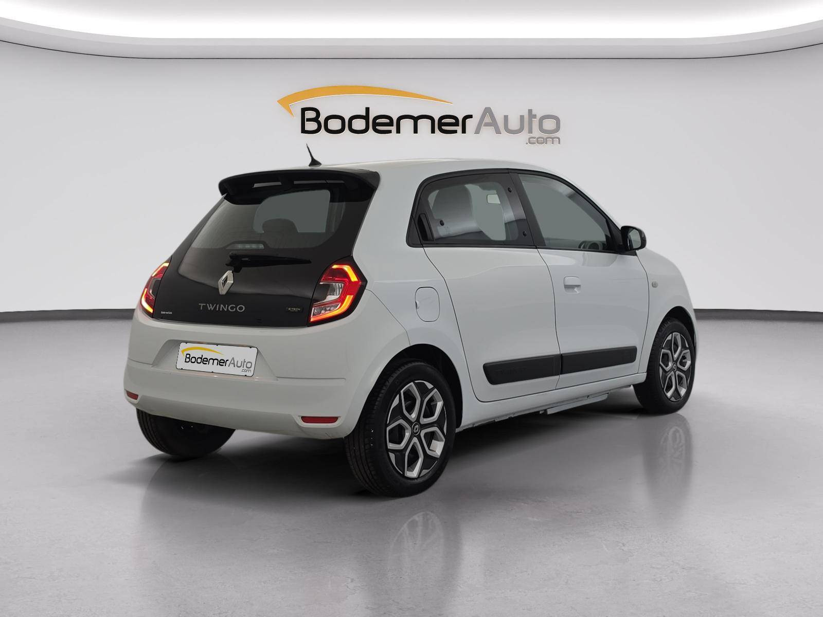Vente en ligne Renault Twingo Electrique Twingo III E-Tech au prix de 12 490 €