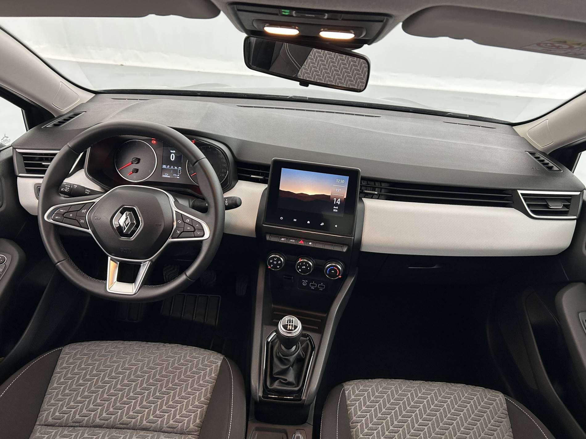 Vente en ligne Renault Clio 5 Clio TCe 90 au prix de 14 990 €