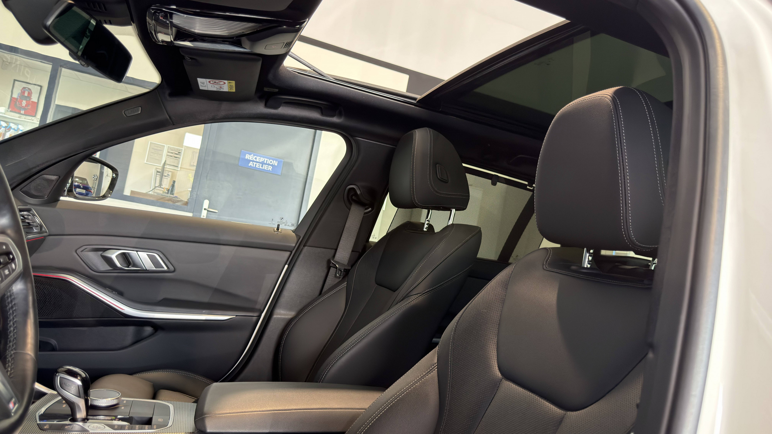 Vente en ligne Bmw Série 3 Touring Touring 330d 286 ch BVA8 au prix de 47 990 €