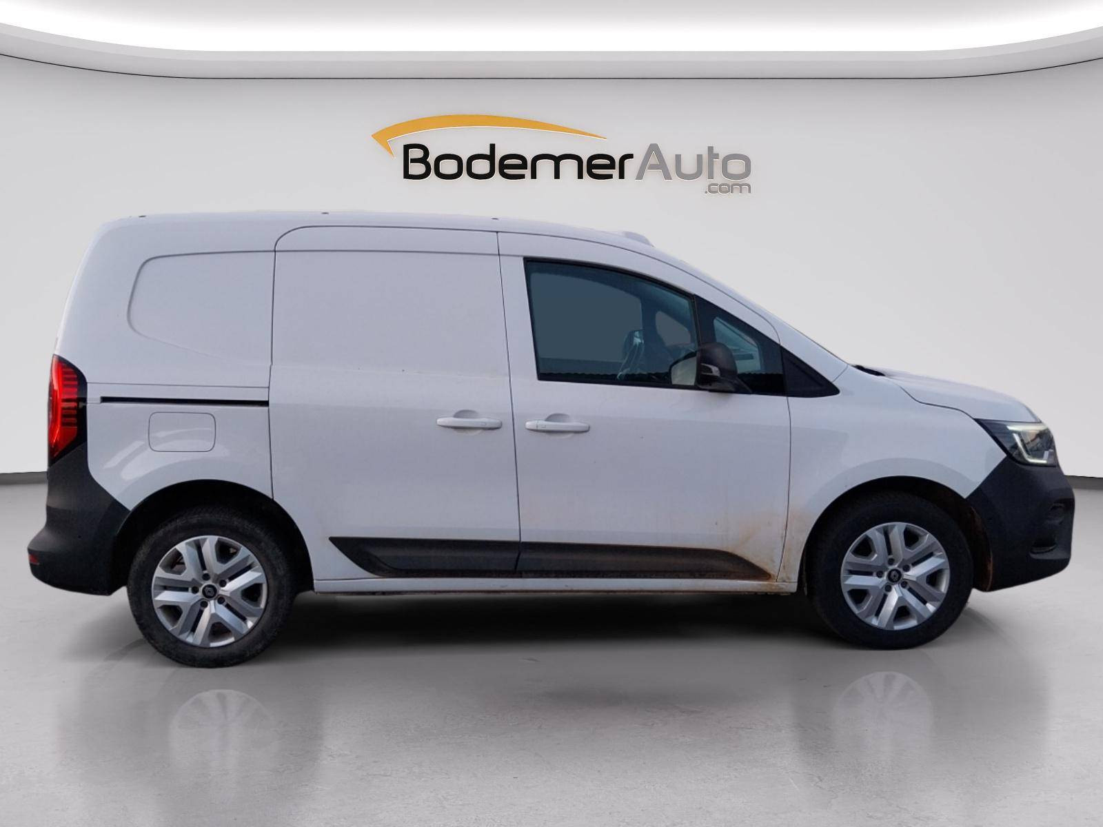 Vente en ligne Renault Kangoo Van  FG TOLE BLUE DCI 95 L1 GSR2 au prix de 18 360 €
