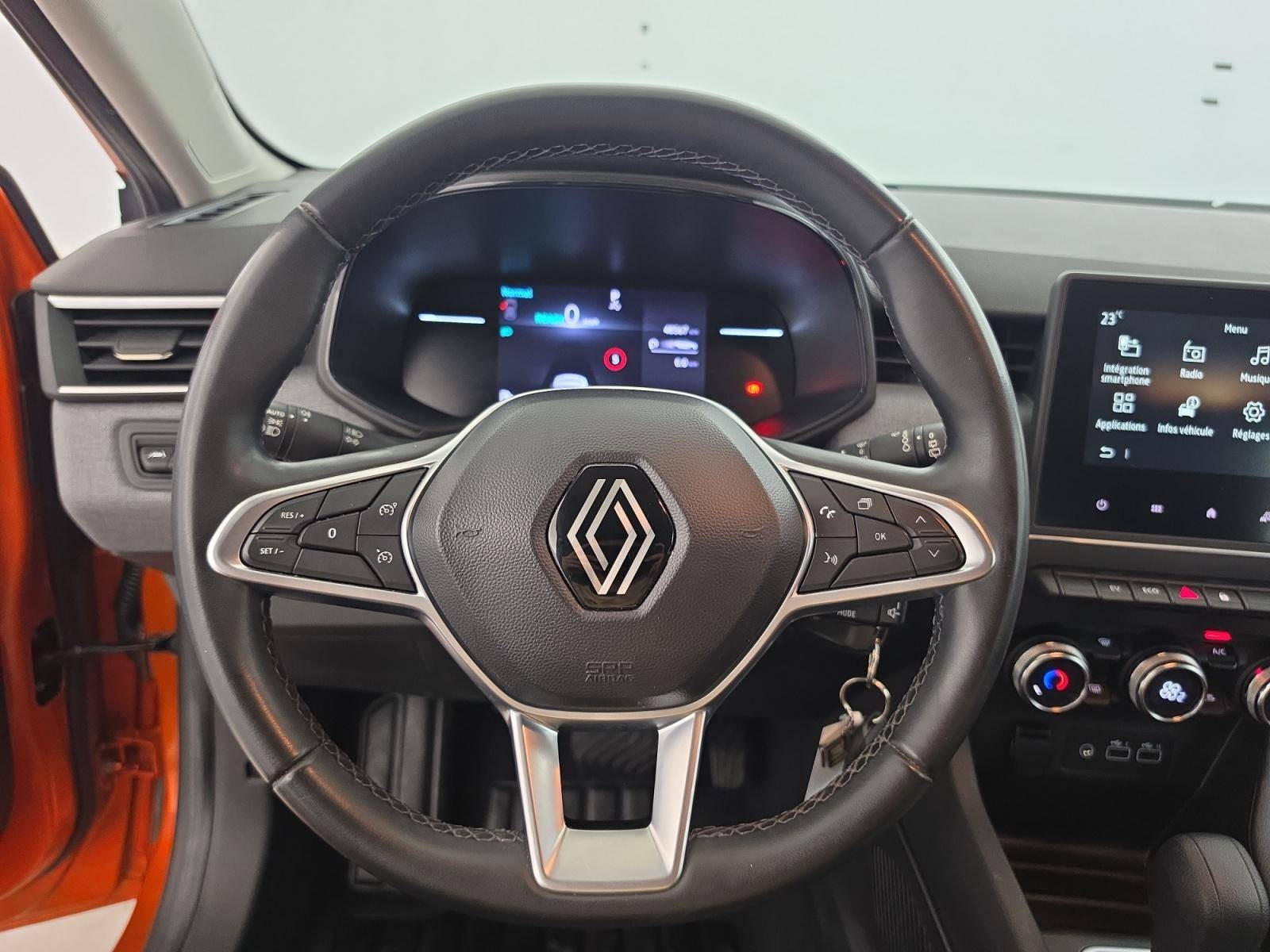 Vente en ligne Renault Clio 5 Clio E-Tech full hybrid 145 au prix de 16 290 €