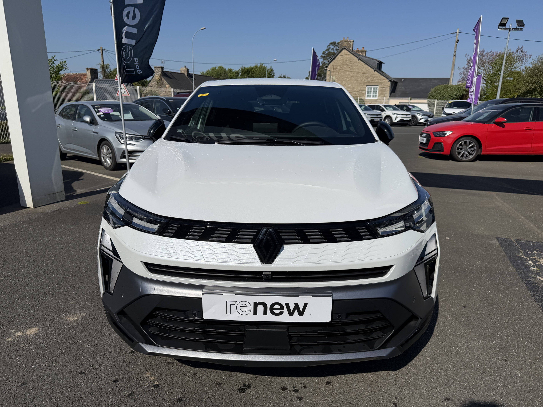 Vente en ligne Renault Symbioz  E-Tech full hybrid 145 au prix de 29 490 €