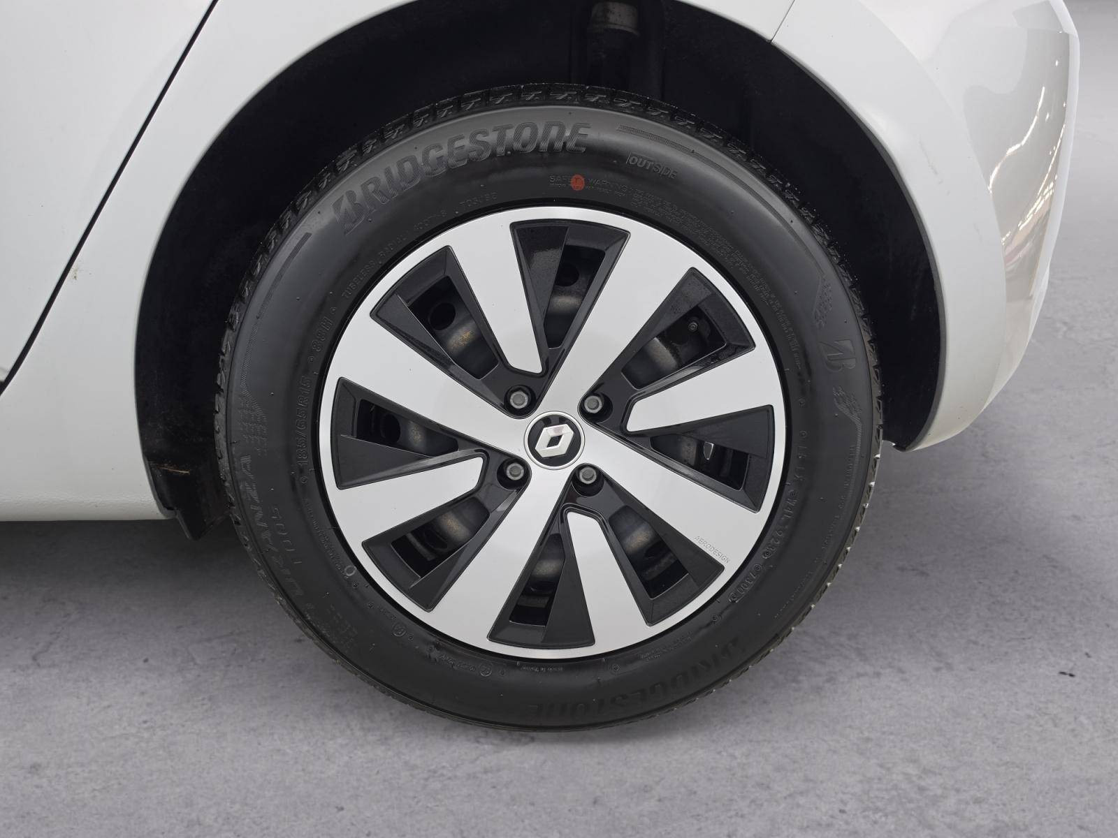 Vente en ligne Renault Clio 5 Clio TCe 90 au prix de 13 690 €