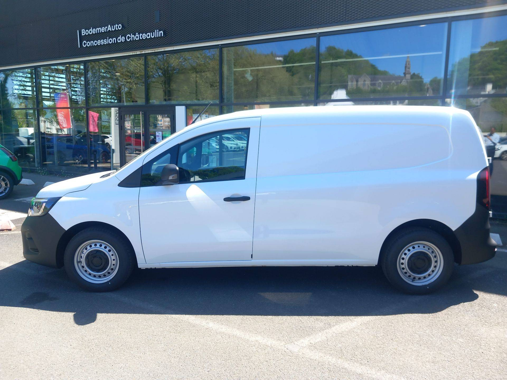 Vente en ligne Renault Kangoo Van E-Tech  FG TOLE L2 AC11 GSR2 au prix de 29 990 €