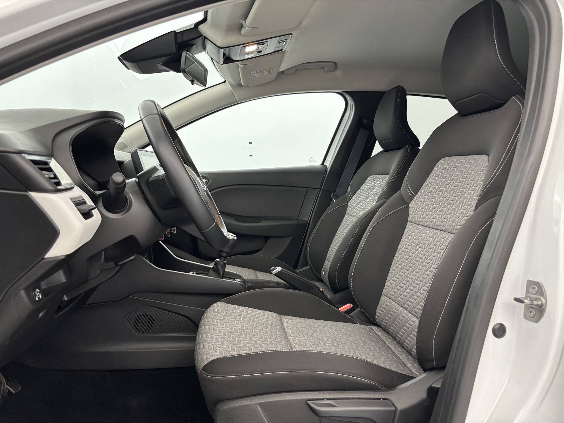 Vente en ligne Renault Clio 5 Clio TCe 100 GPL au prix de 14 290 €